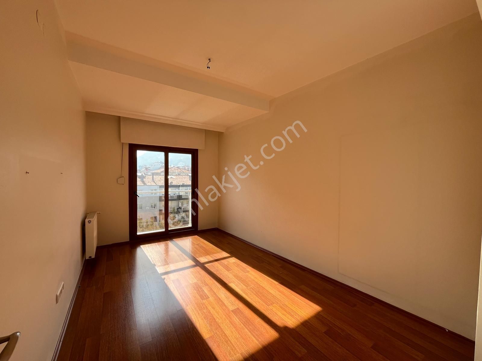 Narlıdere Yenikale Mahallesinde Geniş Ve Ferah 3+1 Kiralık Daire - Görsel 9