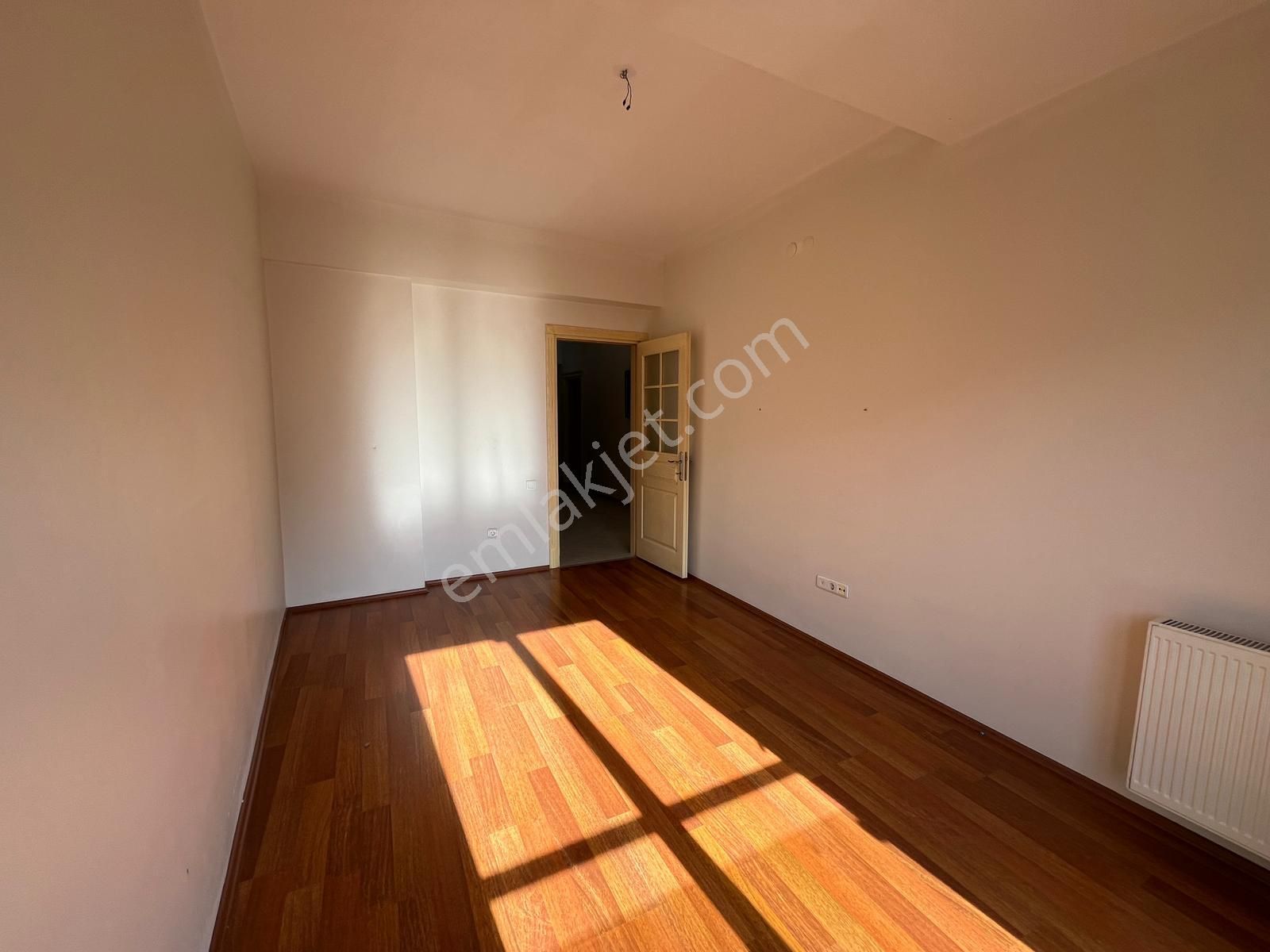 Narlıdere Yenikale Mahallesinde Geniş Ve Ferah 3+1 Kiralık Daire - Görsel 10