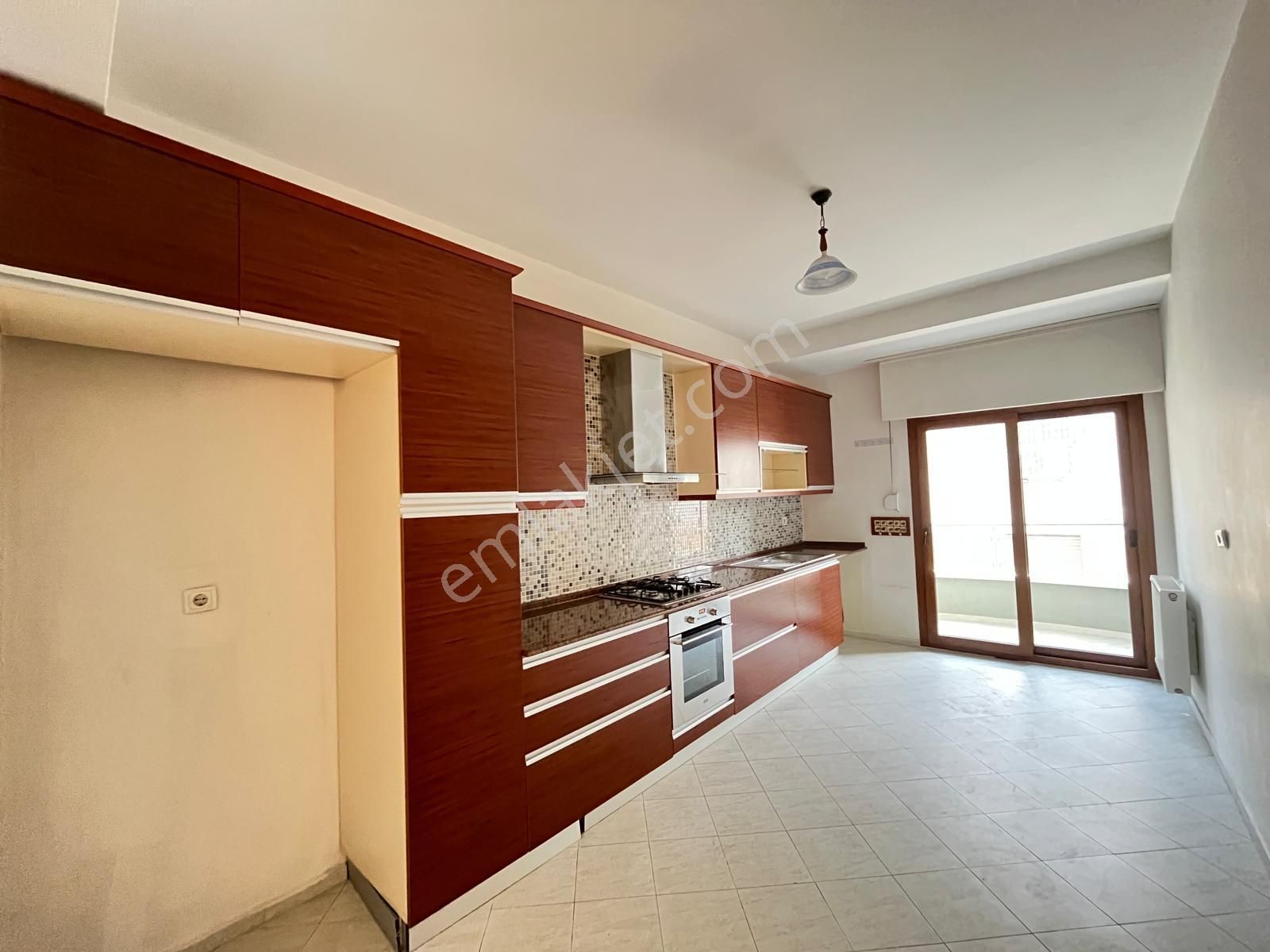 Narlıdere Yenikale Mahallesinde Geniş Ve Ferah 3+1 Kiralık Daire - Görsel 19