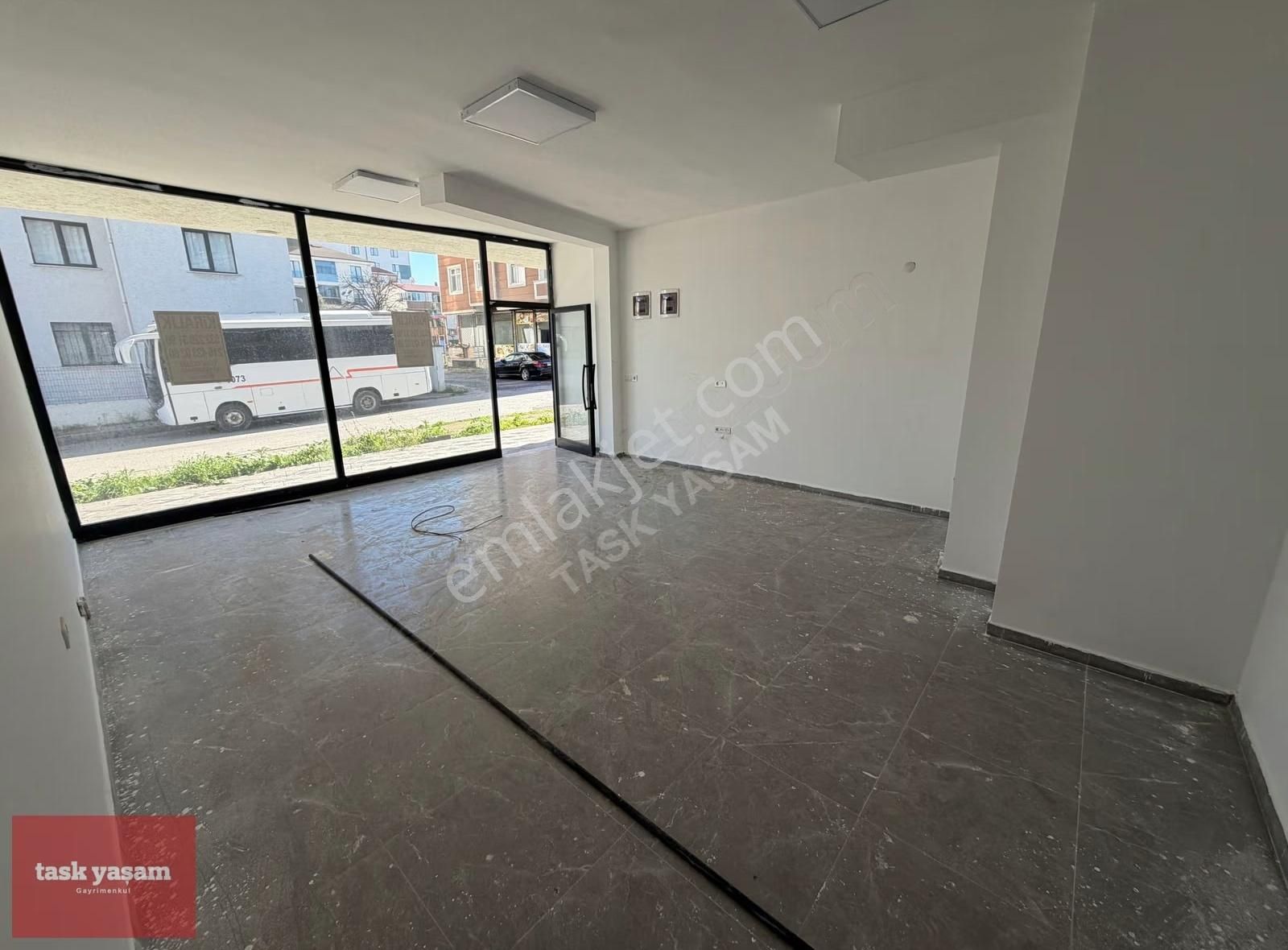 Ana Cadde Üzerinde 6om2 Dükkan Mağaza - Görsel 4