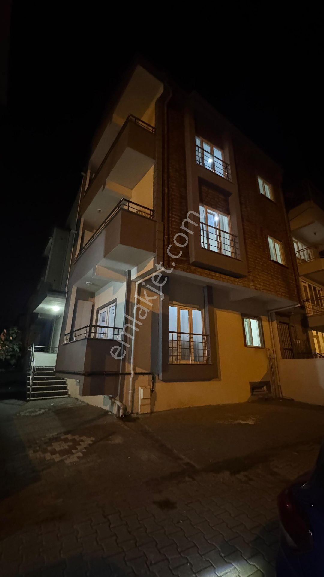 Merkez De Hastane Ve Avm Yakını - Görsel 9