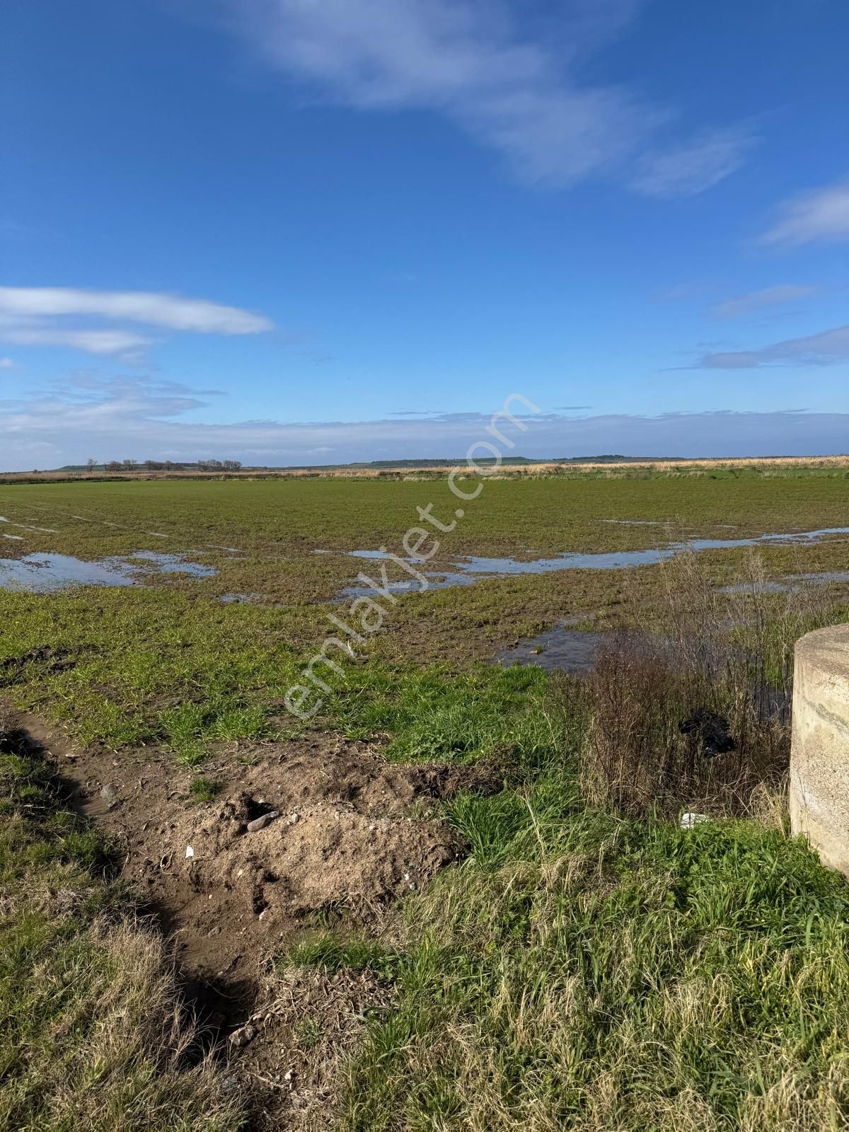 Çanakkale Tevfikiye Köyünde Troya Antik Kente Komşu Satılık Müstakil Tarla