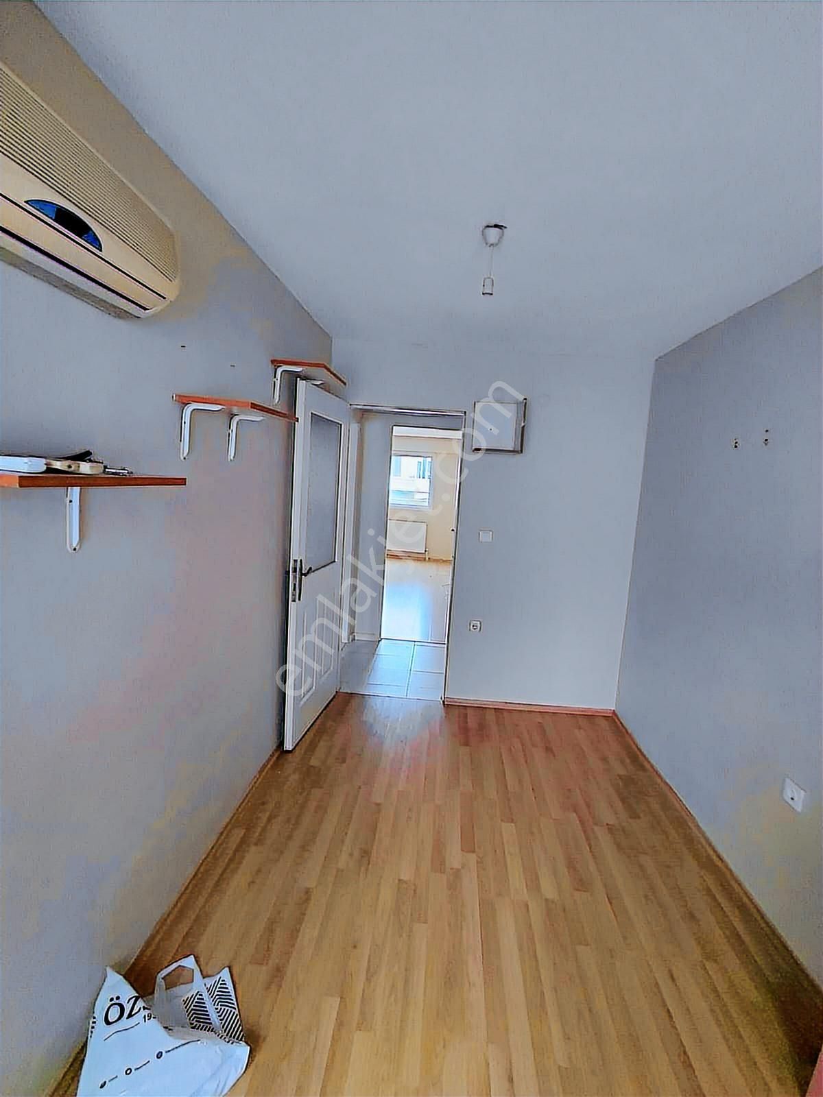 Zaimağa Caddesinde 2+1 Doğalgazlı Asansörlü - Görsel 20