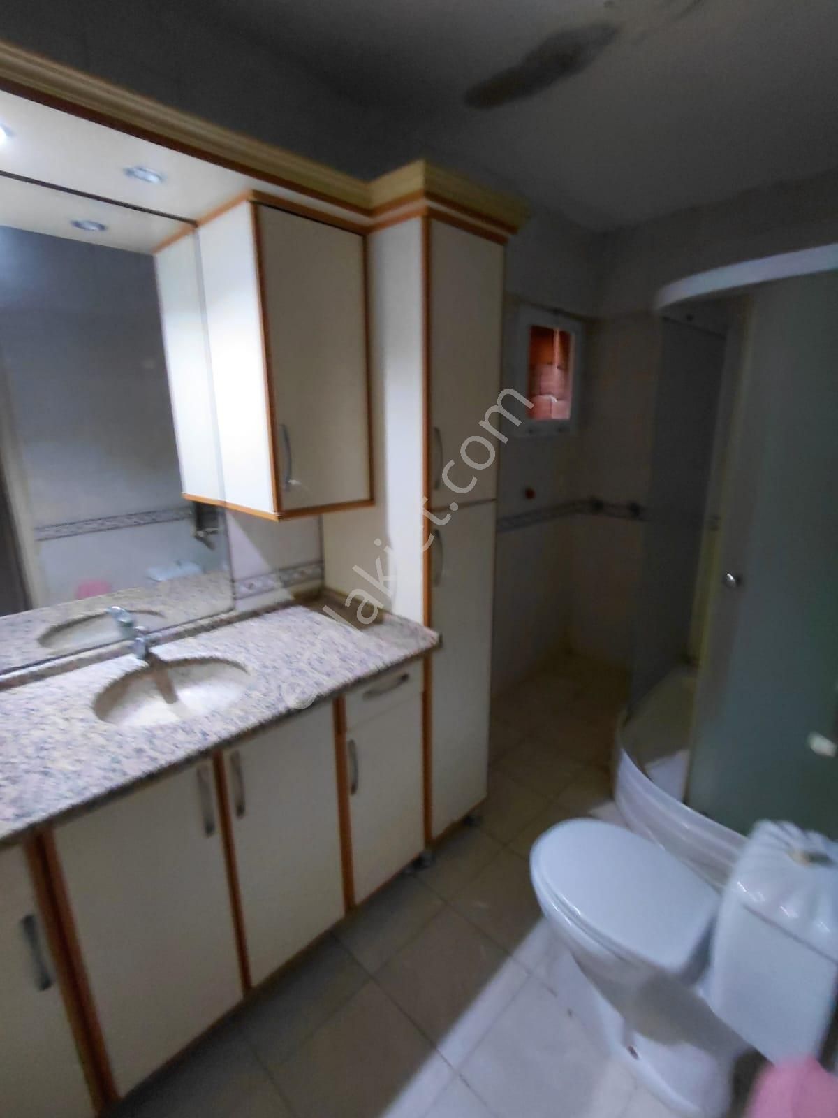 Zaimağa Caddesinde 2+1 Doğalgazlı Asansörlü - Görsel 14