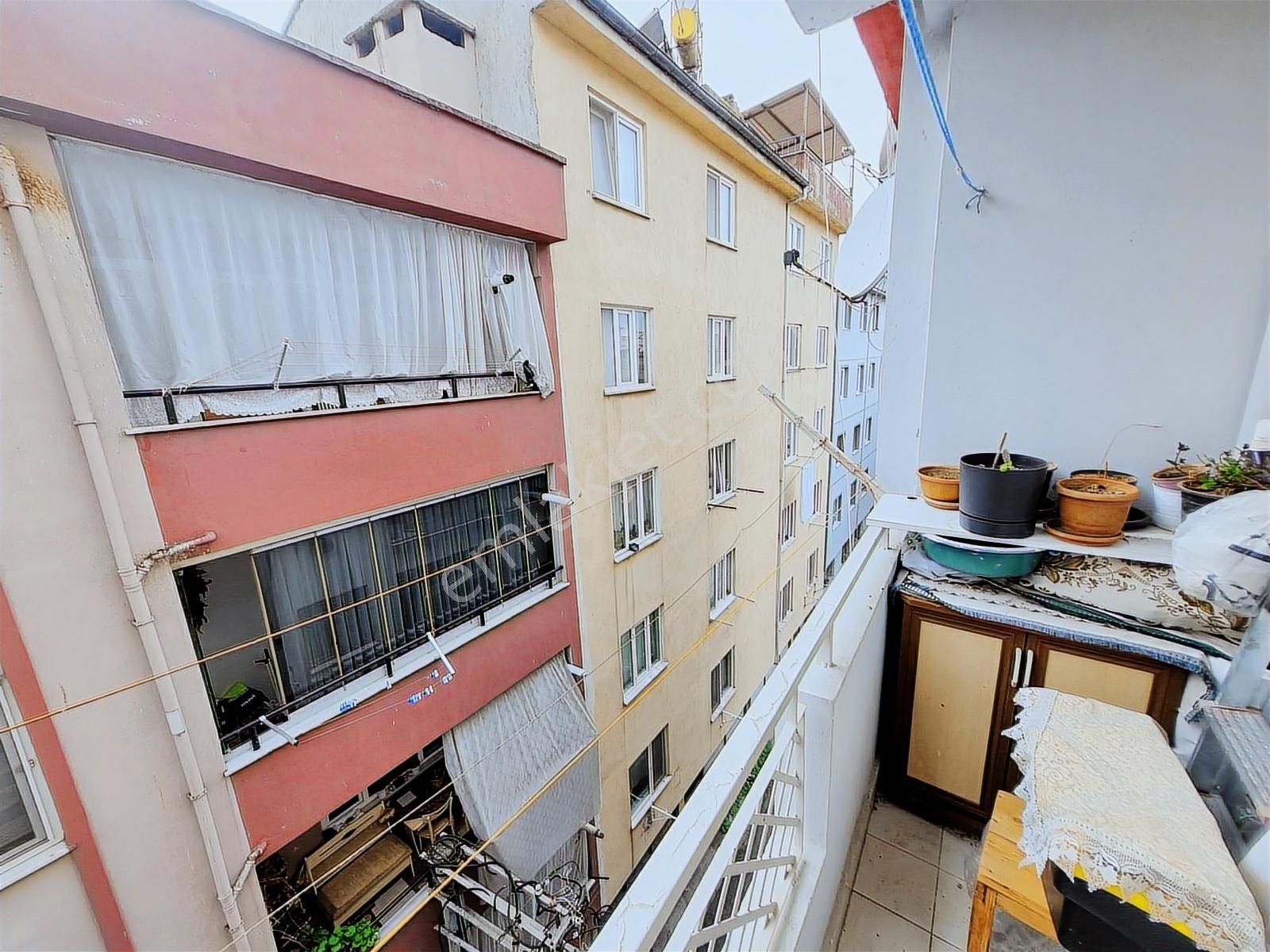 Güzelyalı Yalı Mah. Merkezi Konumda Satılık 2+1 Daire - Görsel 14