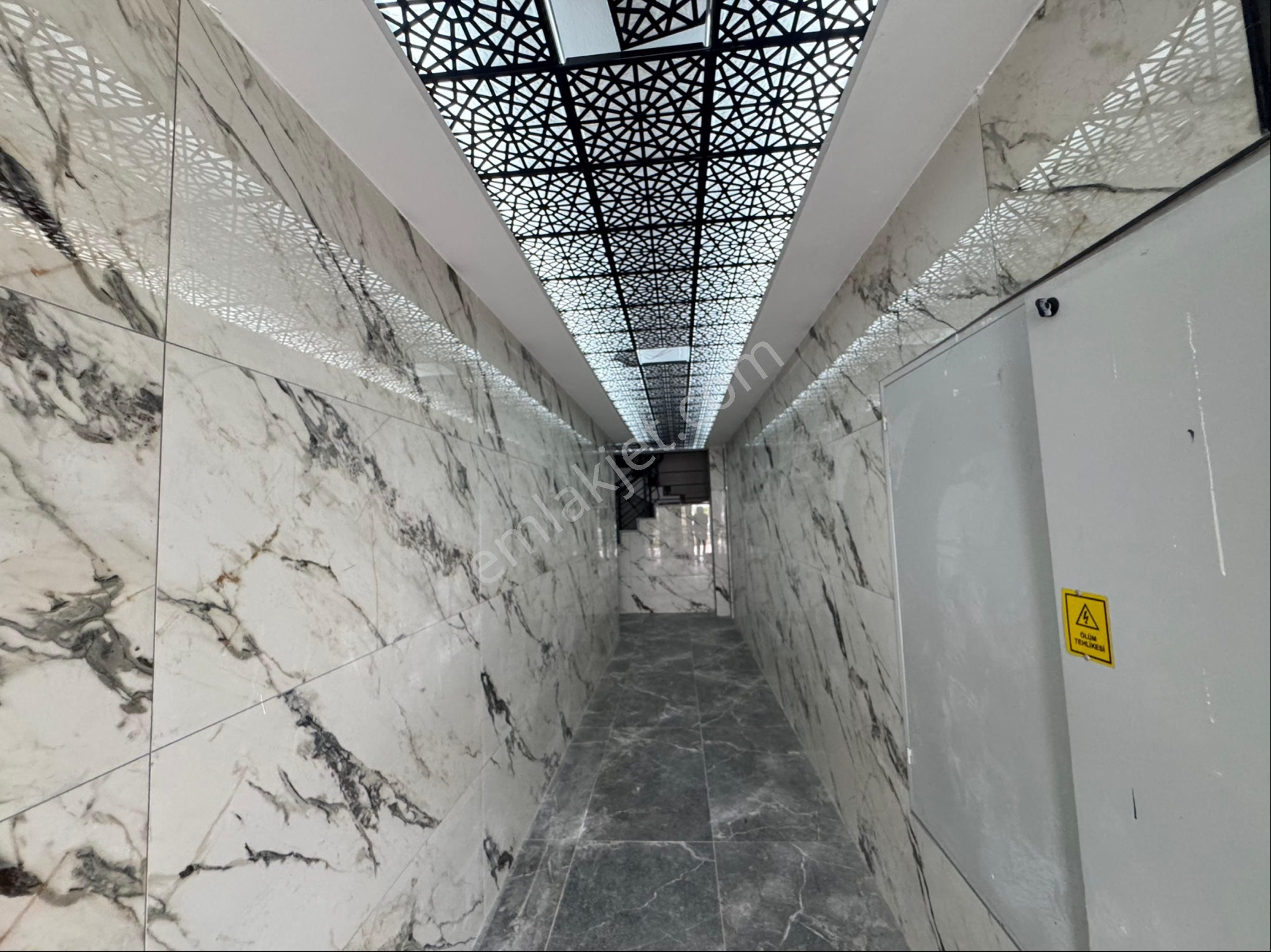 Seferihisar Doğanbey De Kiralık 2+1 Daire Denize 70 Metre - Görsel 21