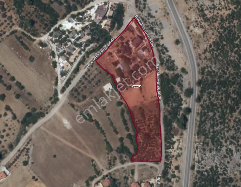 Uzumlu'de 1922 M2 Arsa