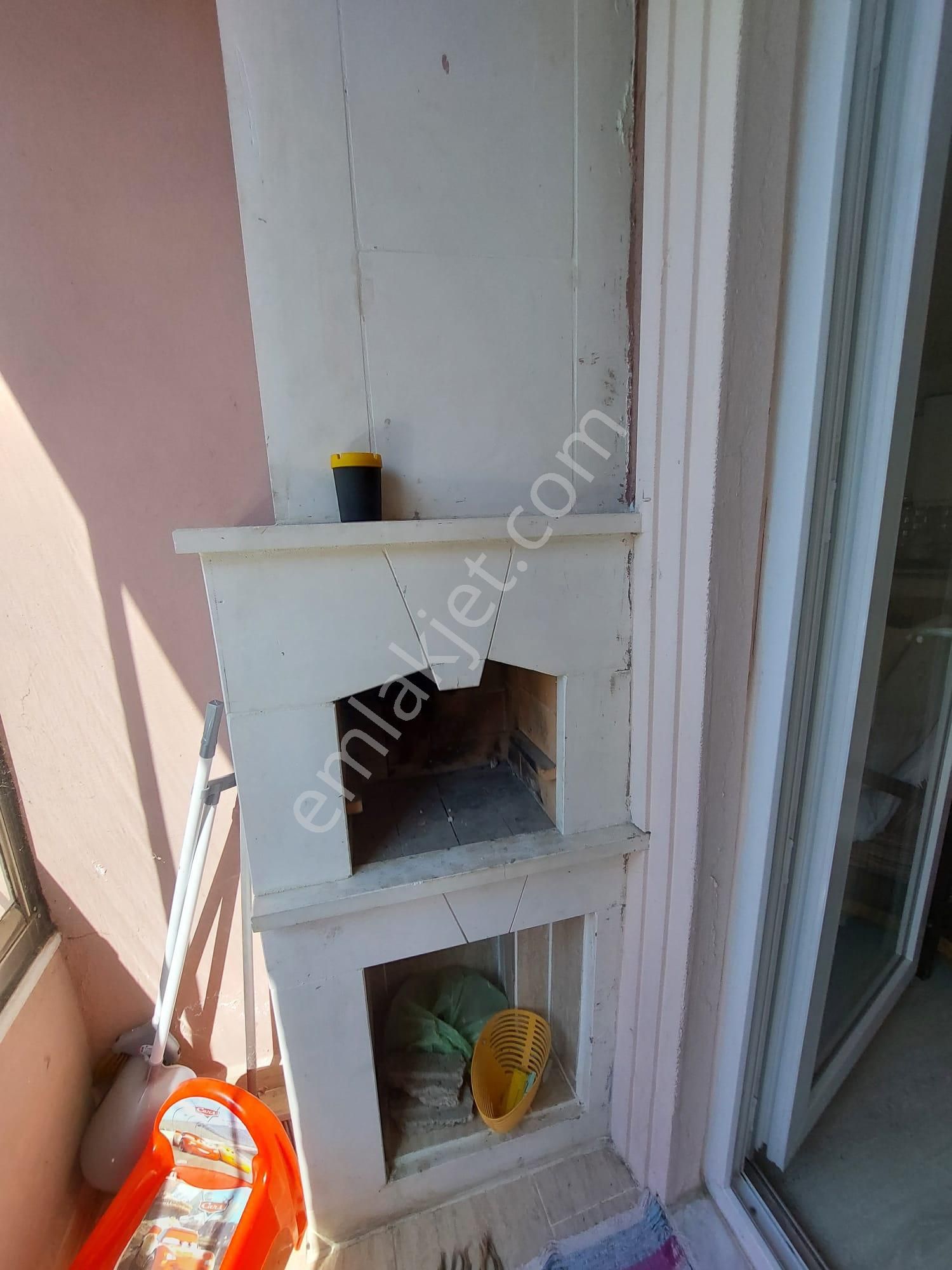 Karasu Çağdaş Mevkii Eşyalı Cambalkonlu Denize Yakın 1+1 Satılık - Görsel 25