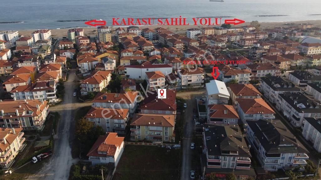Karasu Çağdaş Mevkii Eşyalı Cambalkonlu Denize Yakın 1+1 Satılık - Görsel 26