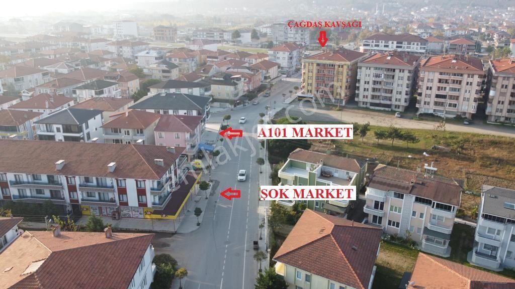 Karasu Çağdaş Mevkii Eşyalı Cambalkonlu Denize Yakın 1+1 Satılık - Görsel 28