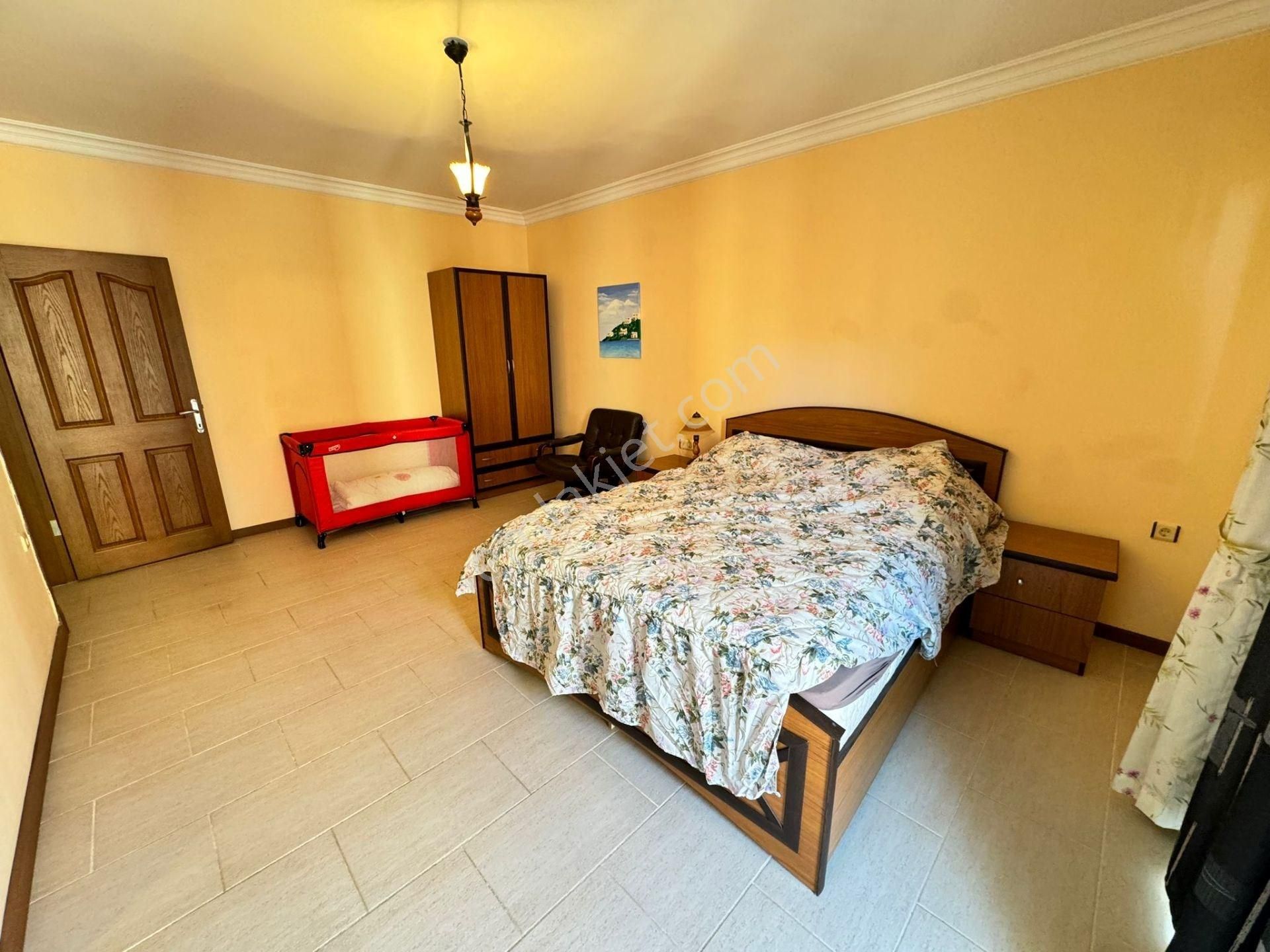 Alanya / Mahmutlar – Denize Sıfır 3+1 Full Eşyalı Daire - Görsel 19