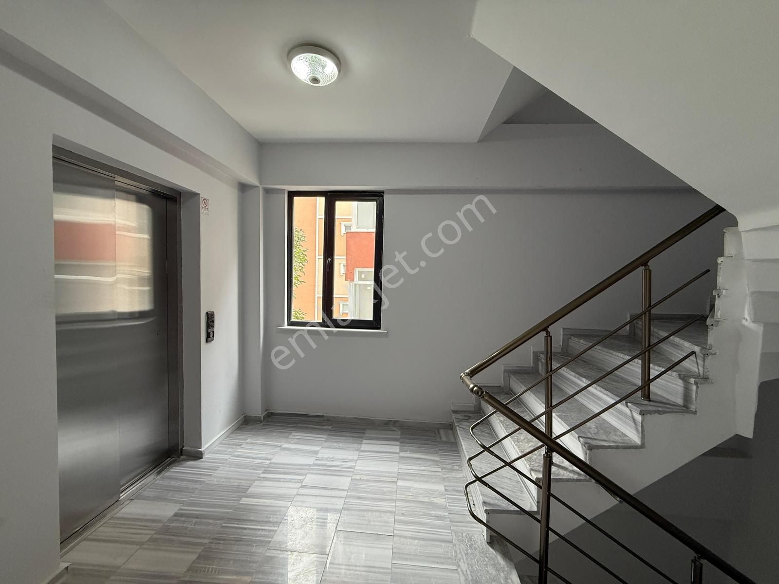 Fa Özbir'den Barbaros Caddesine Cephe Kiralık Sıfır 2+1 Daire - Görsel 34