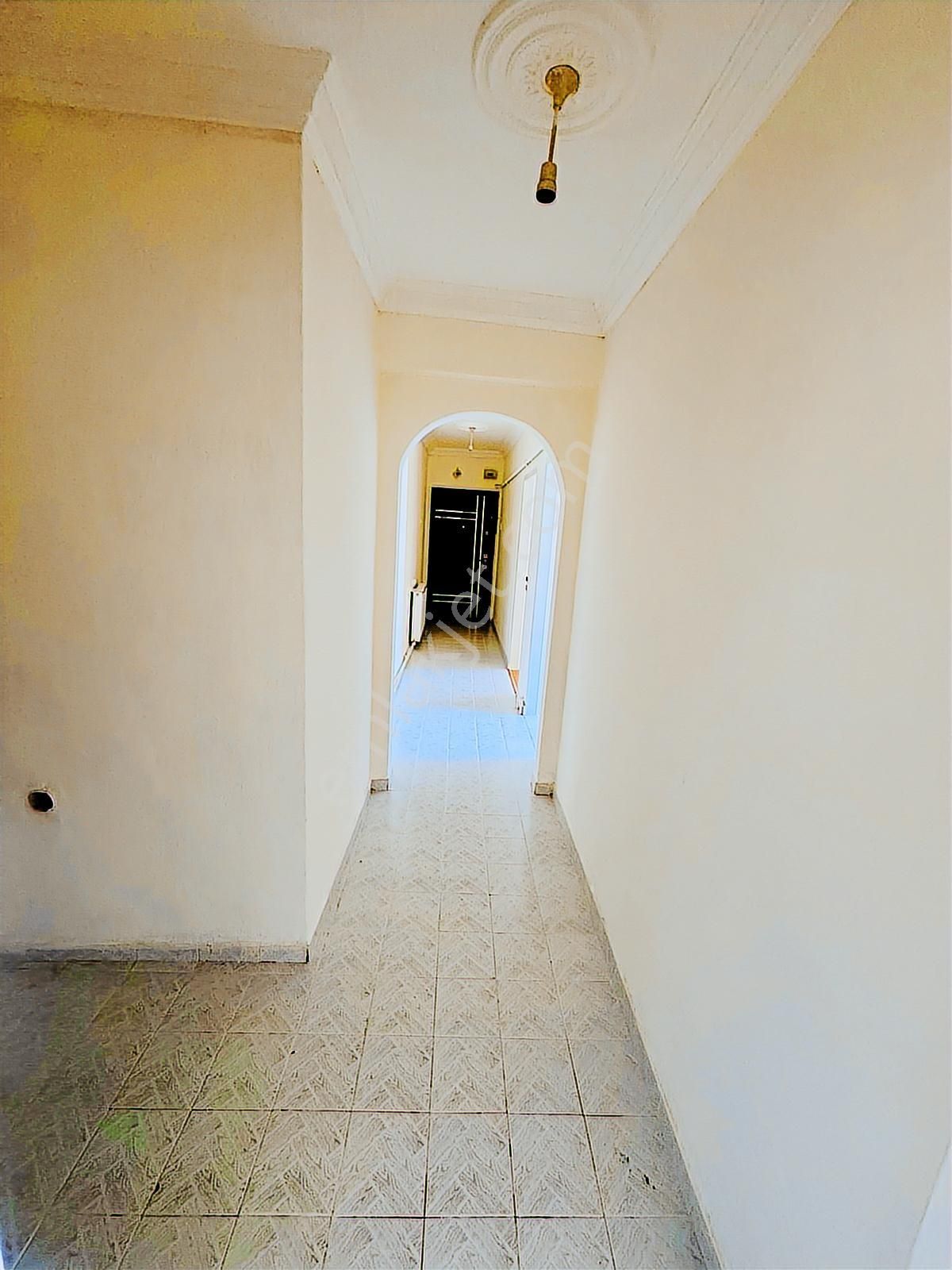 Gaziosmanpaşada Kiralık 3+1 Ara Kat Merkezi Konum Karadeniz Emla - Görsel 31