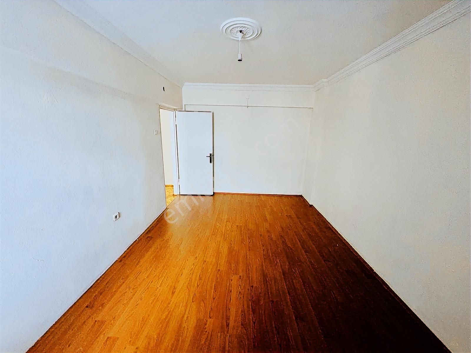 Gaziosmanpaşada Kiralık 3+1 Ara Kat Merkezi Konum Karadeniz Emla - Görsel 29