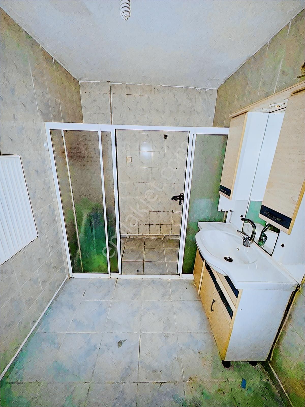 Gaziosmanpaşada Kiralık 3+1 Ara Kat Merkezi Konum Karadeniz Emla - Görsel 27