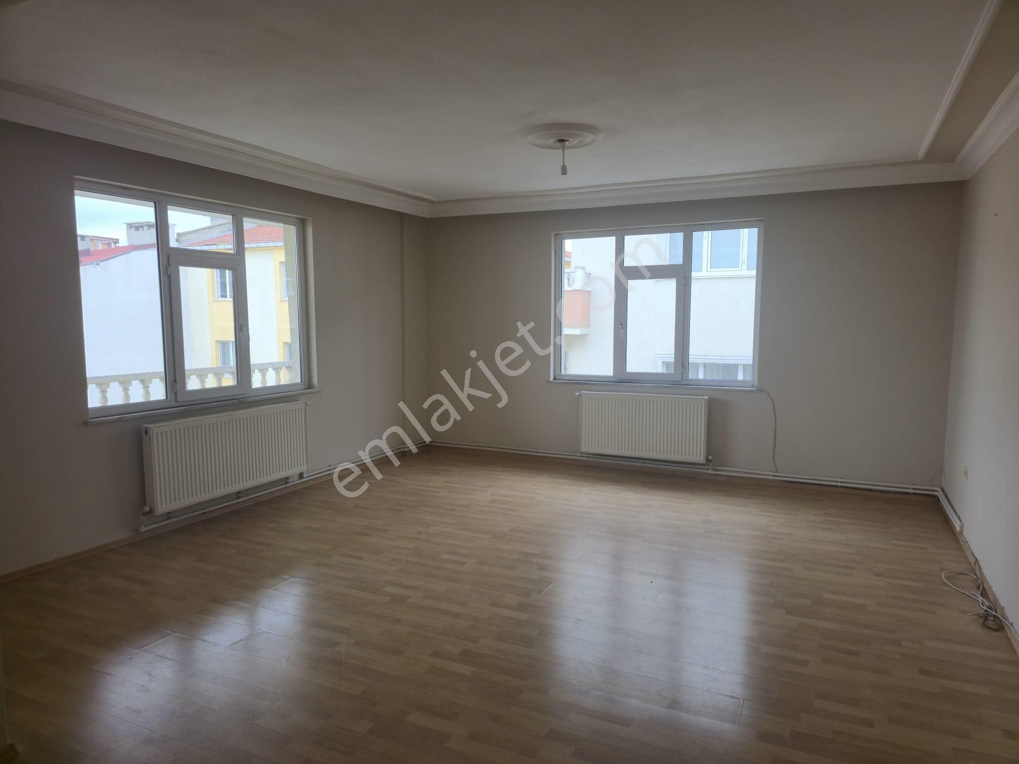 Muhittin Mah.koza Sitesi Kiralık 3+1 Geniş Ve Temiz Daire