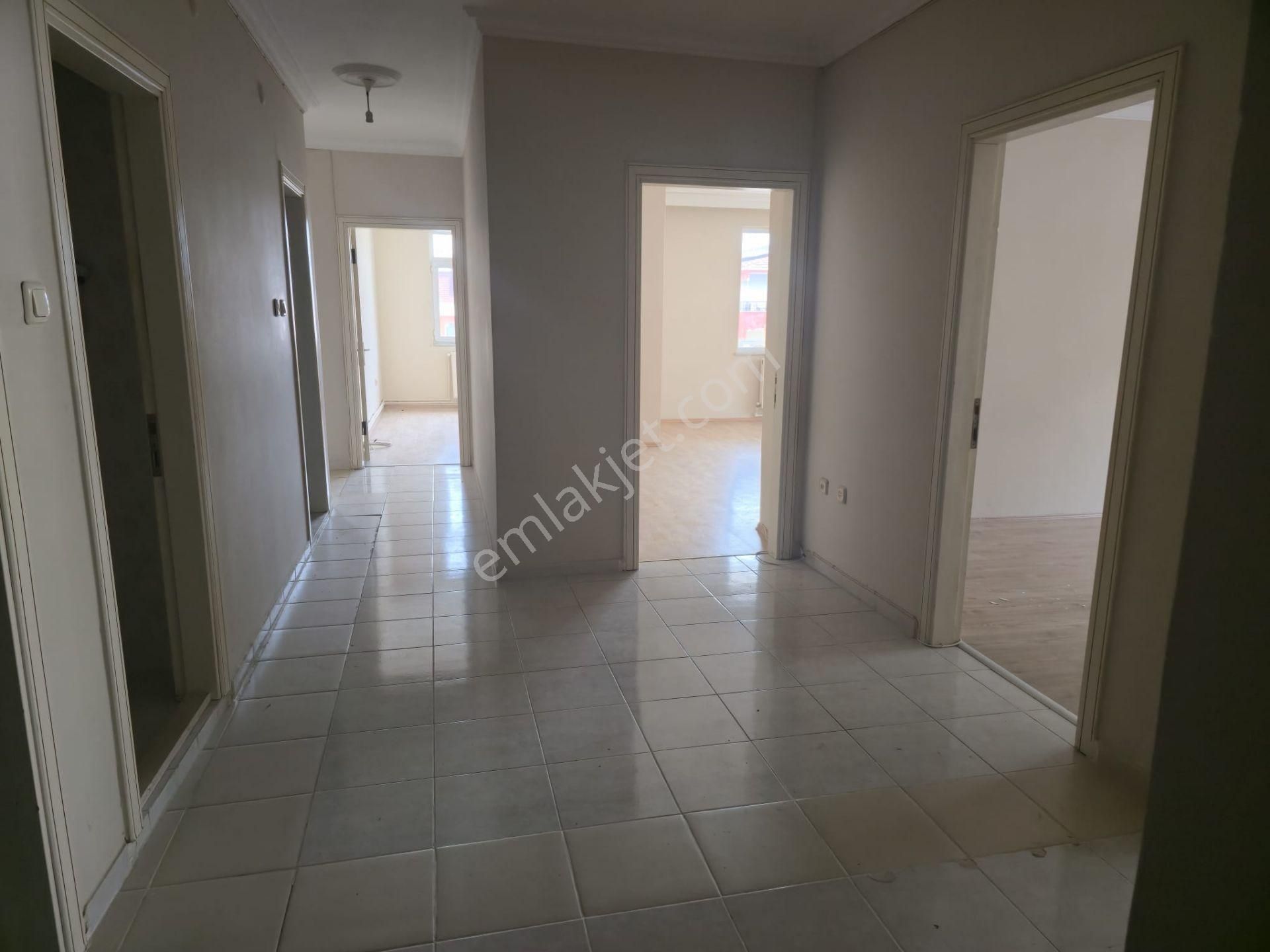 Muhittin Mah.koza Sitesi Kiralık 3+1 Geniş Ve Temiz Daire - Görsel 4
