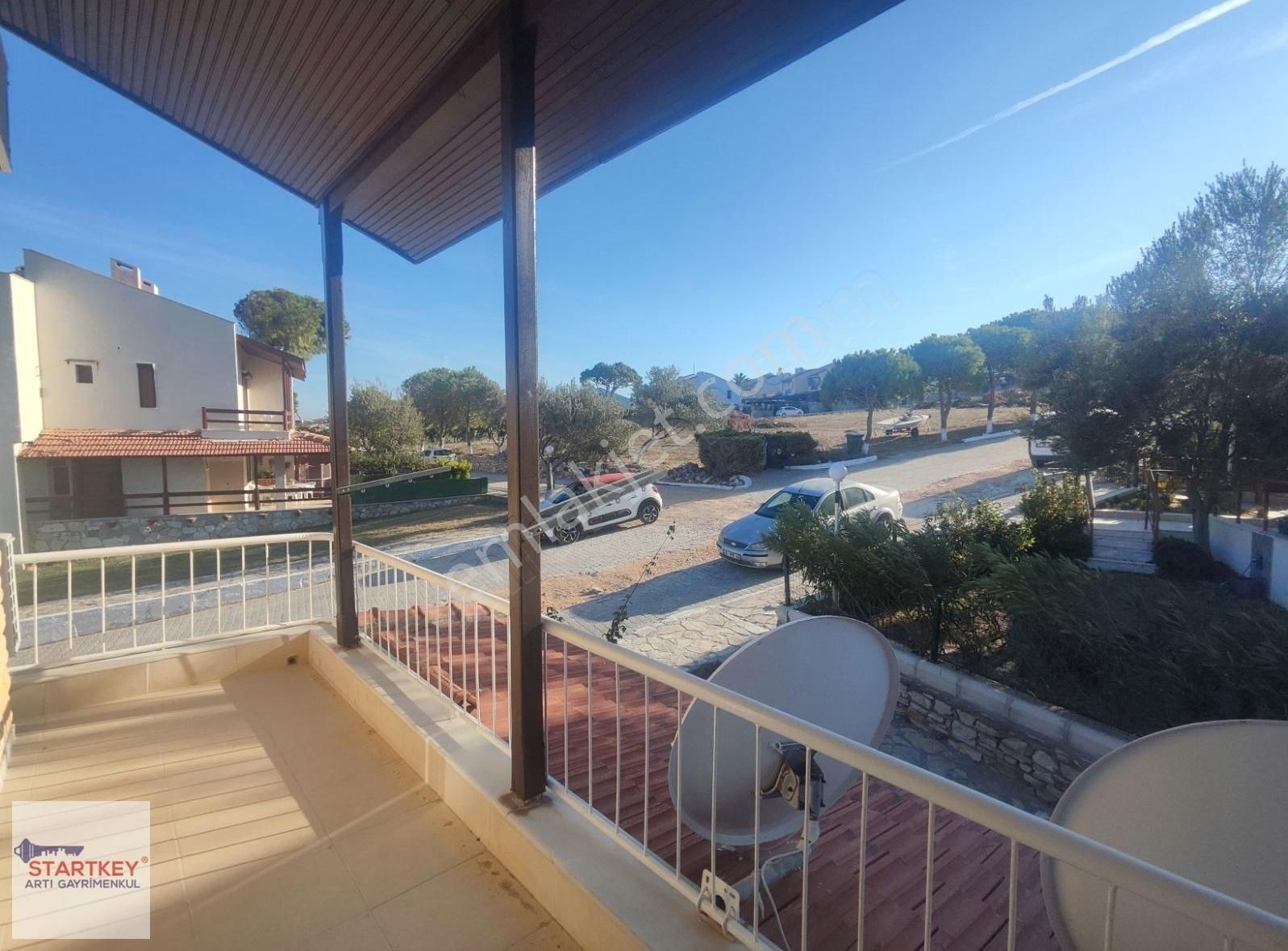 Çeşme Dalyan Sakızlıkoy Satılık 4+1 Denize Sıfır Site İçi Villa - Görsel 10