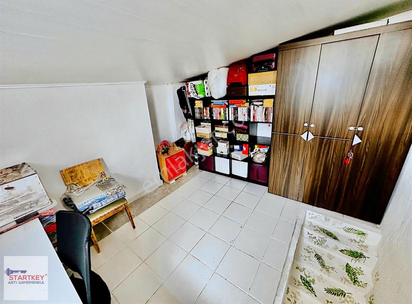 Girne Bulvarı Üzerinde Komple Tadilatlı 2+1 Satılık Daire - Görsel 25