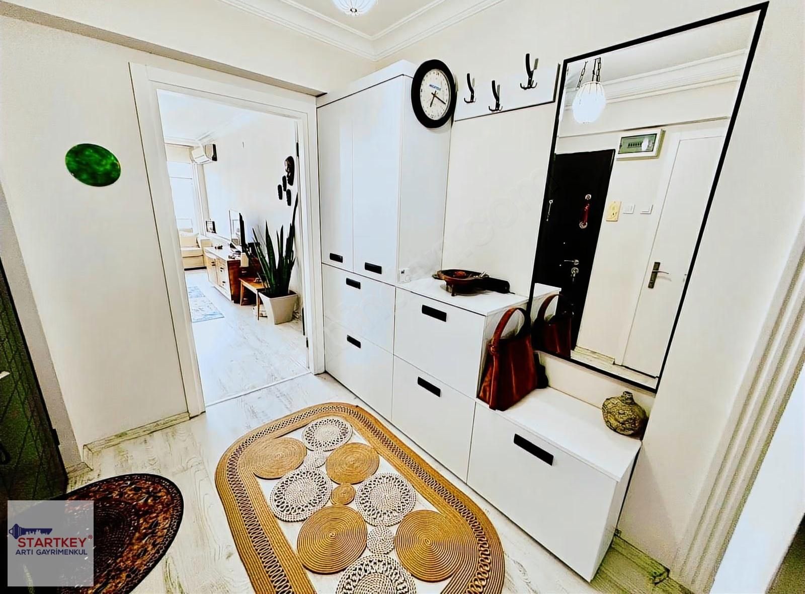 Girne Bulvarı Üzerinde Komple Tadilatlı 2+1 Satılık Daire - Görsel 30