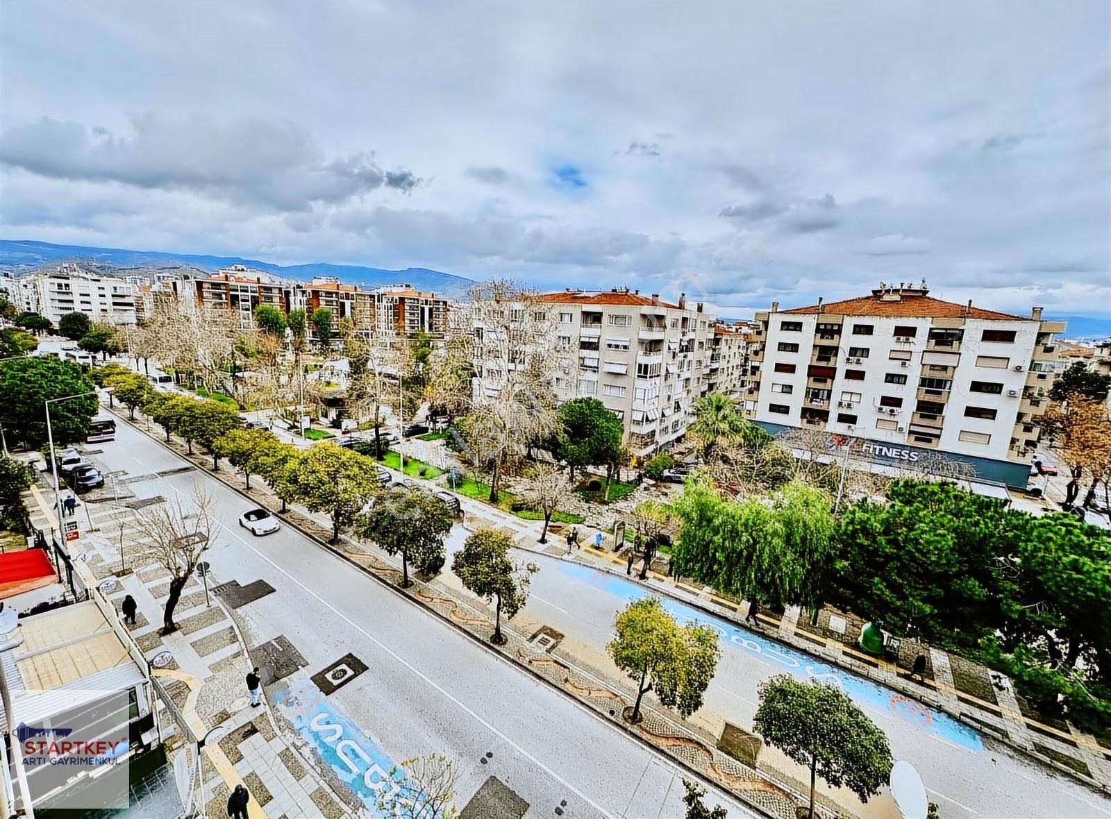 Girne Bulvarı Üzerinde Komple Tadilatlı 2+1 Satılık Daire - Görsel 22