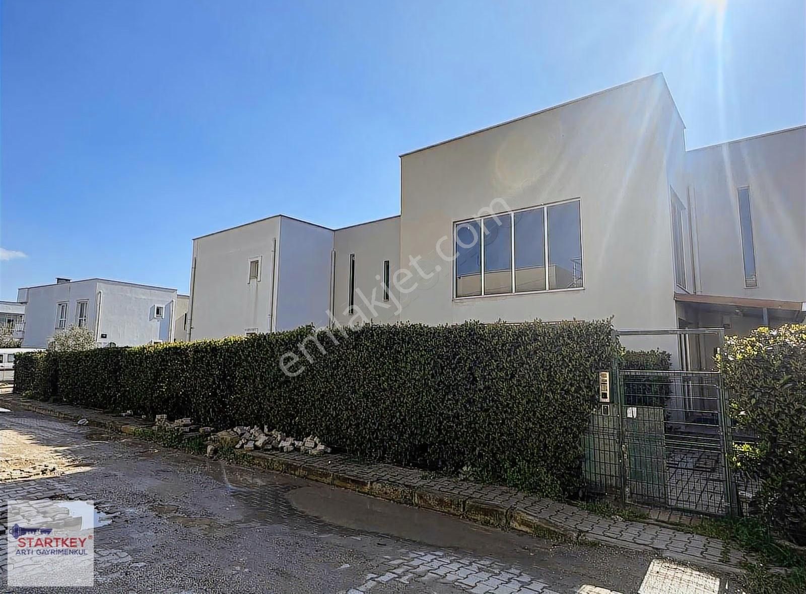 Menemen Villakent Evrensel Sitesinde Geniş 2+1 Satılık Daire - Görsel 22