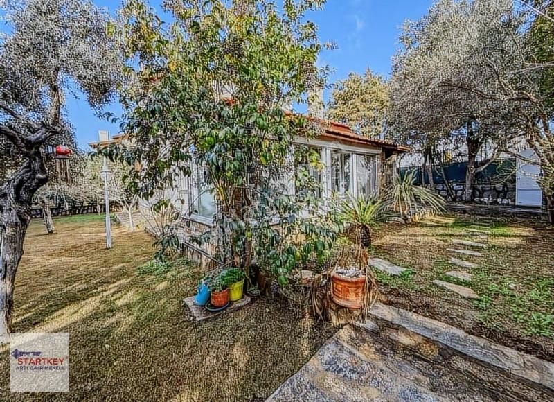 Urla Bademler Hekimköy Sitesinde Satılık 3+1 Müstakil Villa - Görsel 8
