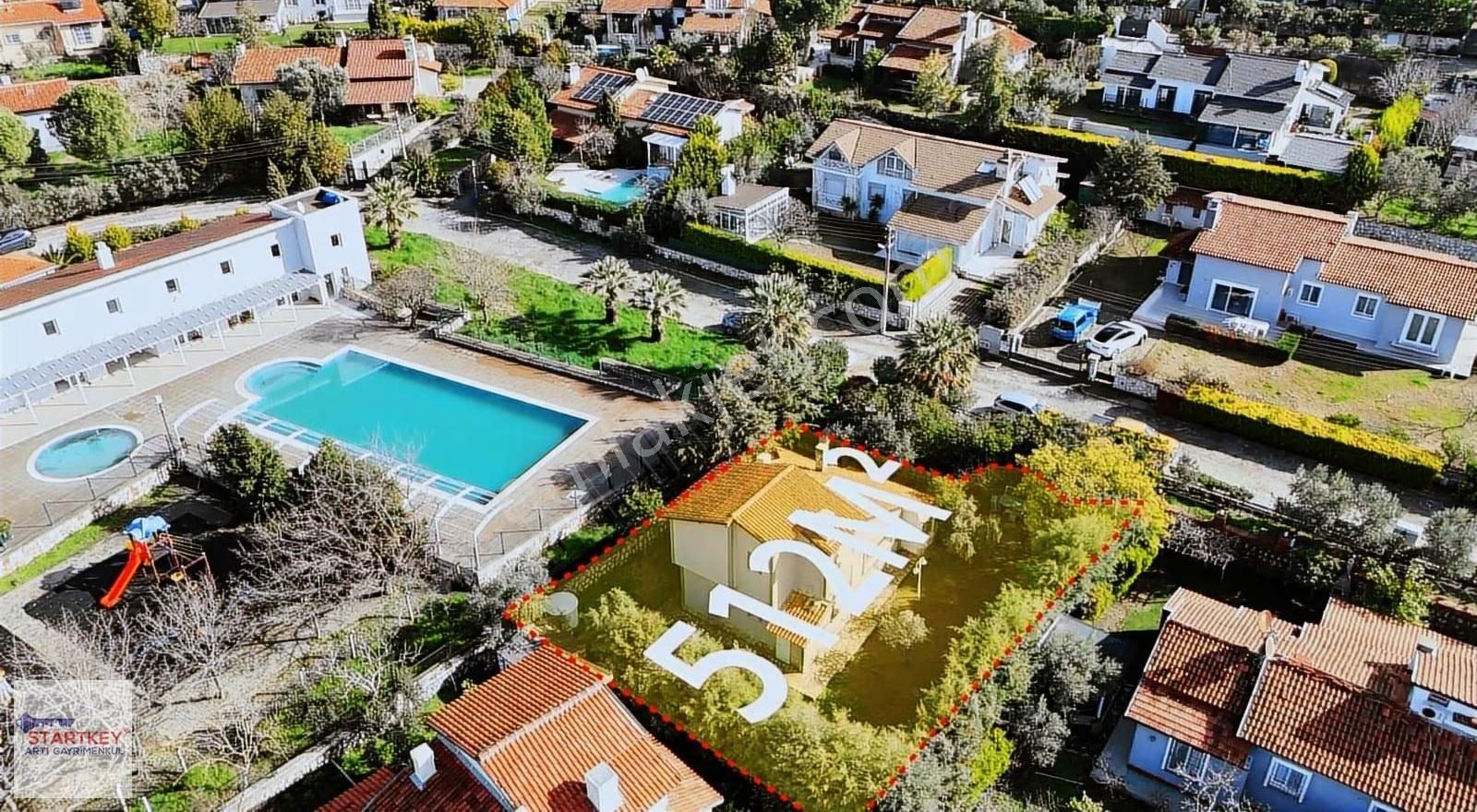 Urla Bademler Hekimköy Sitesinde Satılık 3+1 Müstakil Villa - Görsel 23