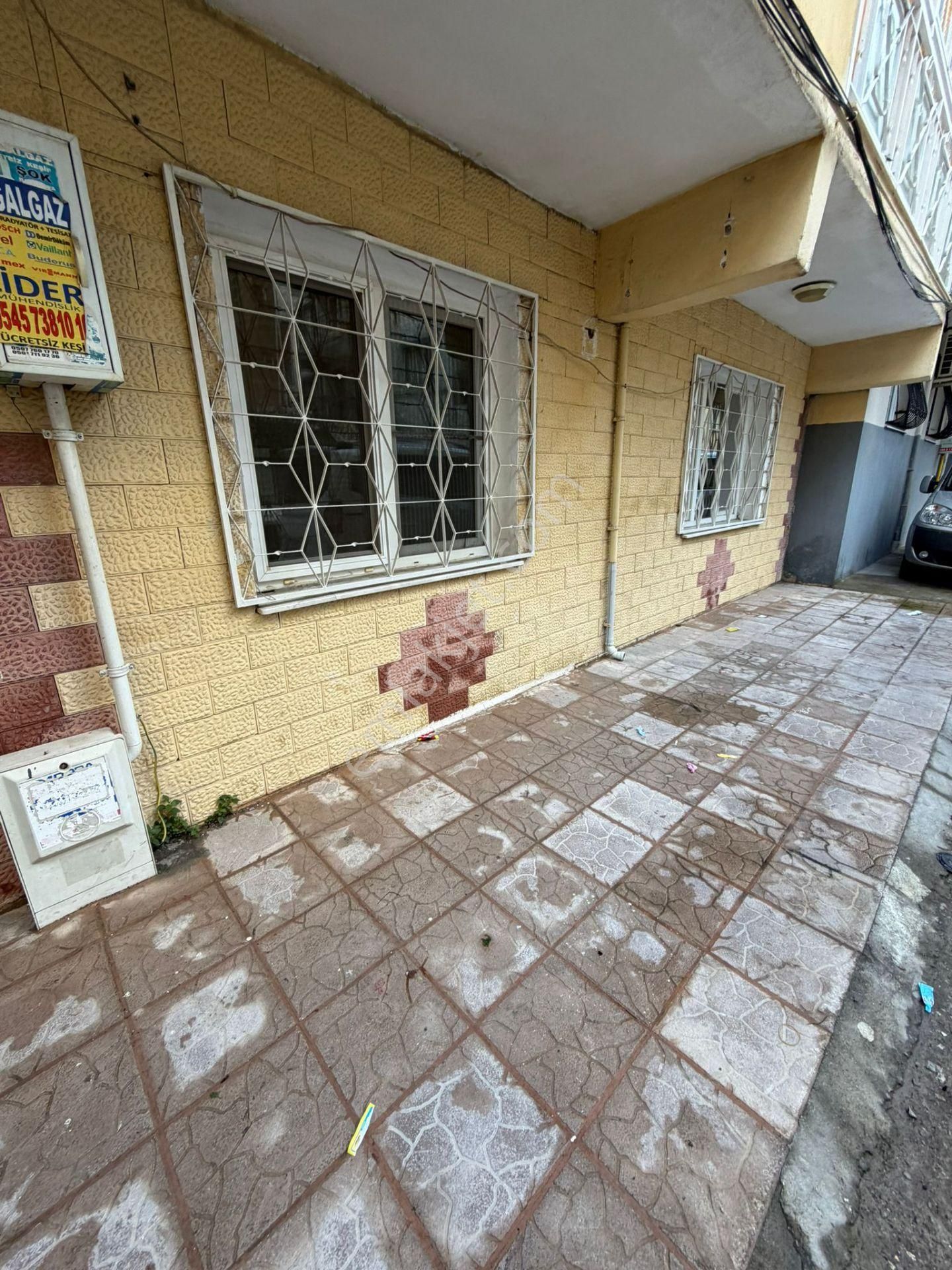 Buca Fırat Mah. 2+1 90 M2 Y.giriş Doğalgazlı Kiralık Daire - Görsel 5