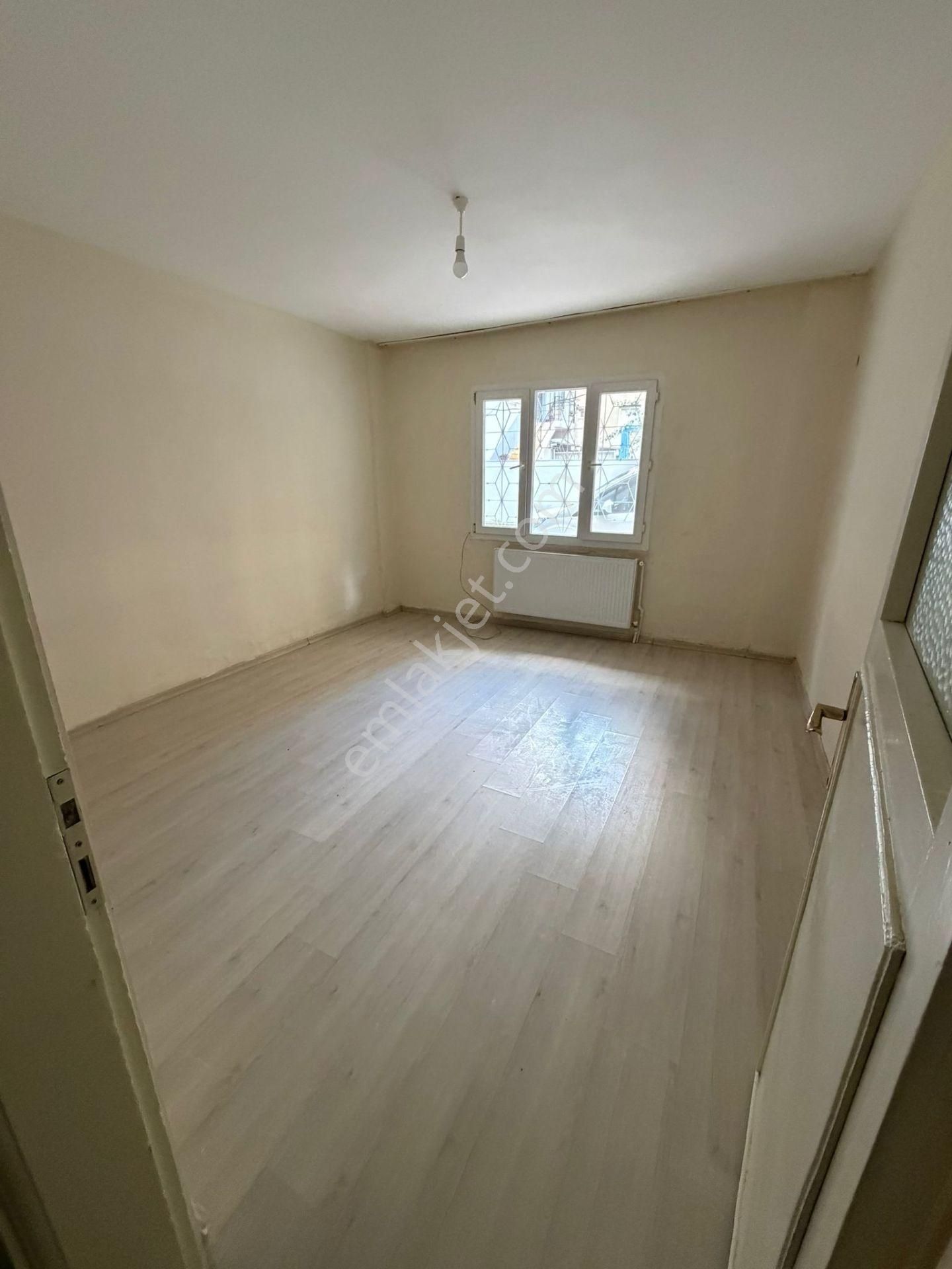Buca Fırat Mah. 2+1 90 M2 Y.giriş Doğalgazlı Kiralık Daire - Görsel 10