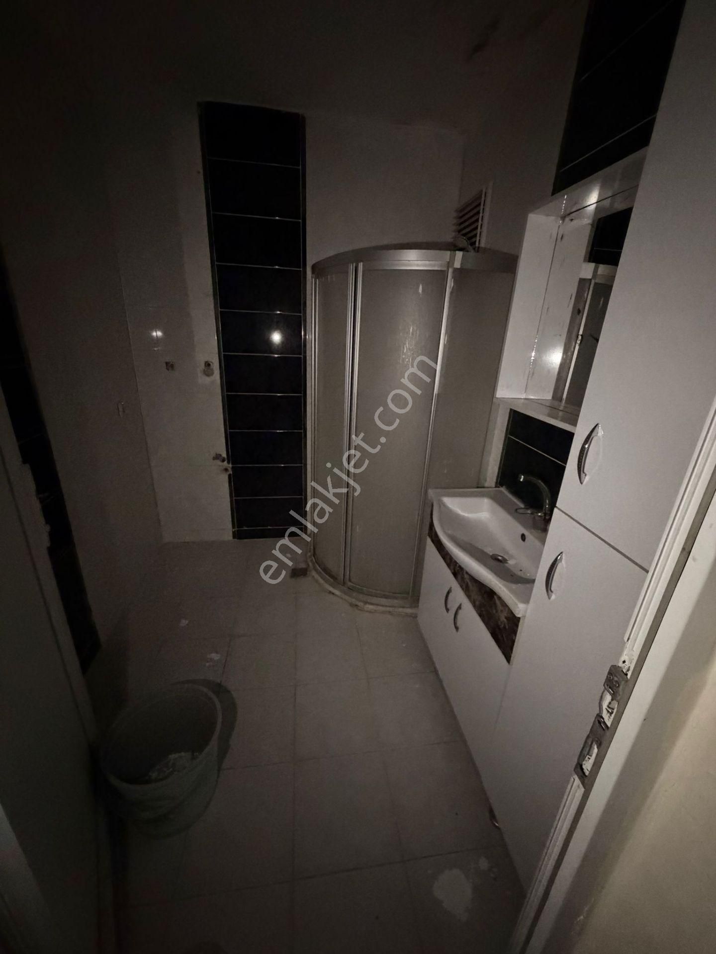 Buca Fırat Mah. 2+1 90 M2 Y.giriş Doğalgazlı Kiralık Daire - Görsel 3
