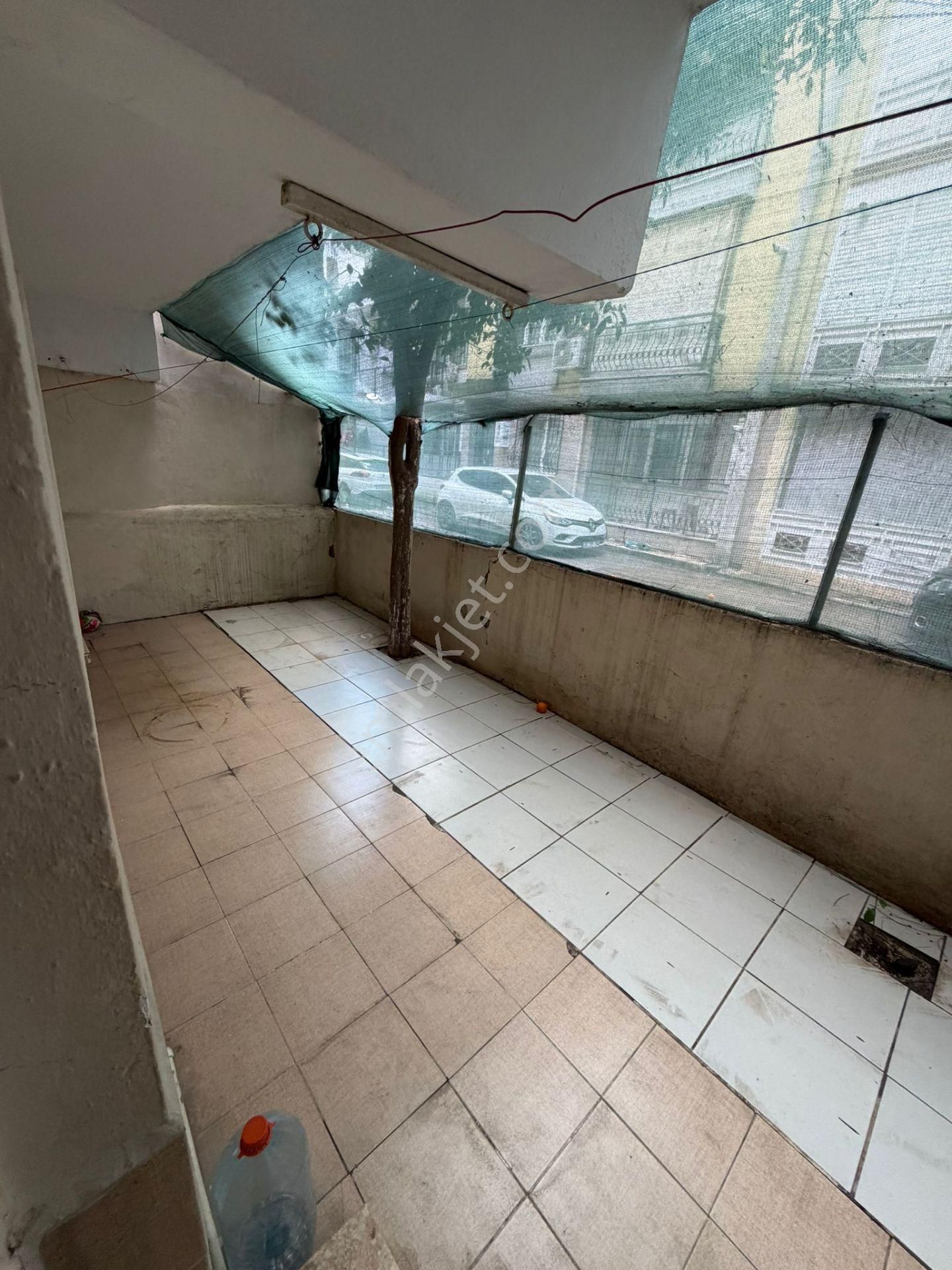 Buca Fırat Mah. 2+1 90 M2 Y.giriş Doğalgazlı Kiralık Daire - Görsel 7