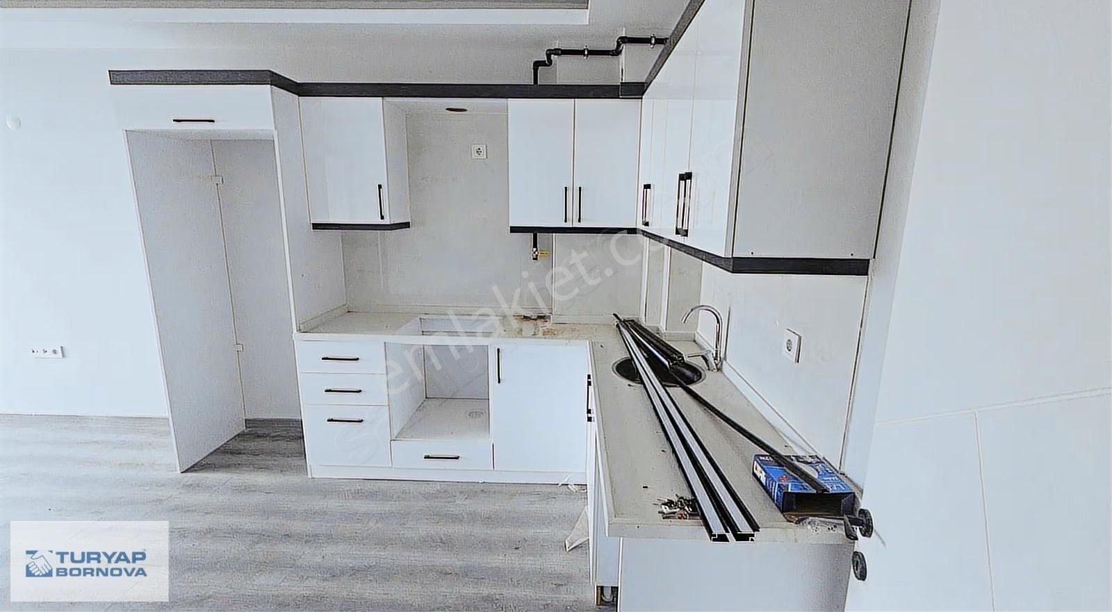 Bornova İnönü Mahallesi'nde Sıfır Binada Satılık 1+1 Daire - Görsel 16