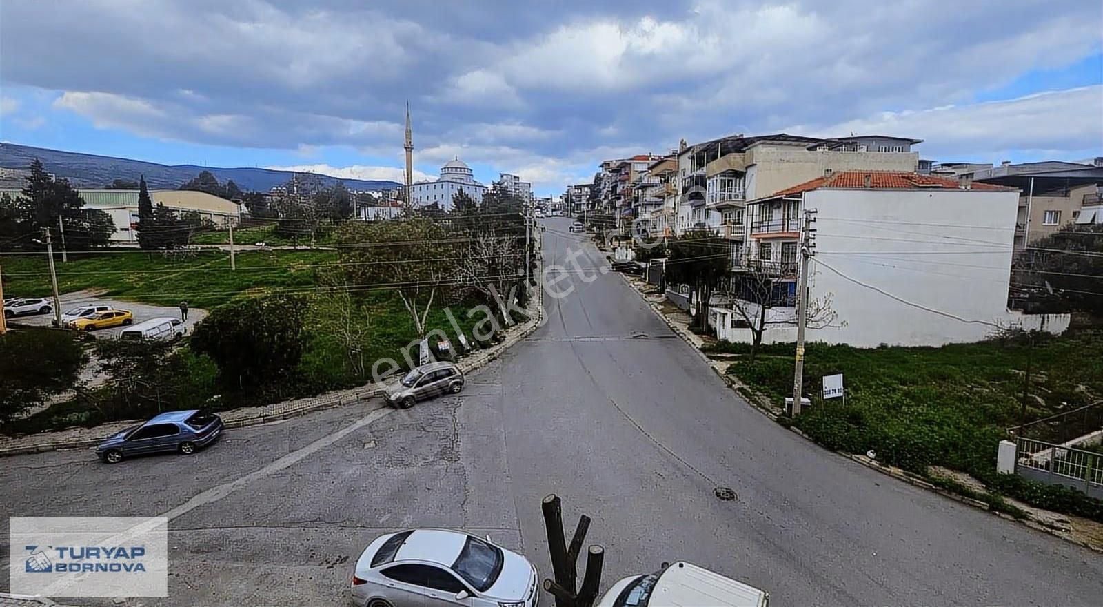 Bornova İnönü Mahallesi'nde Sıfır Binada Satılık 1+1 Daire - Görsel 14
