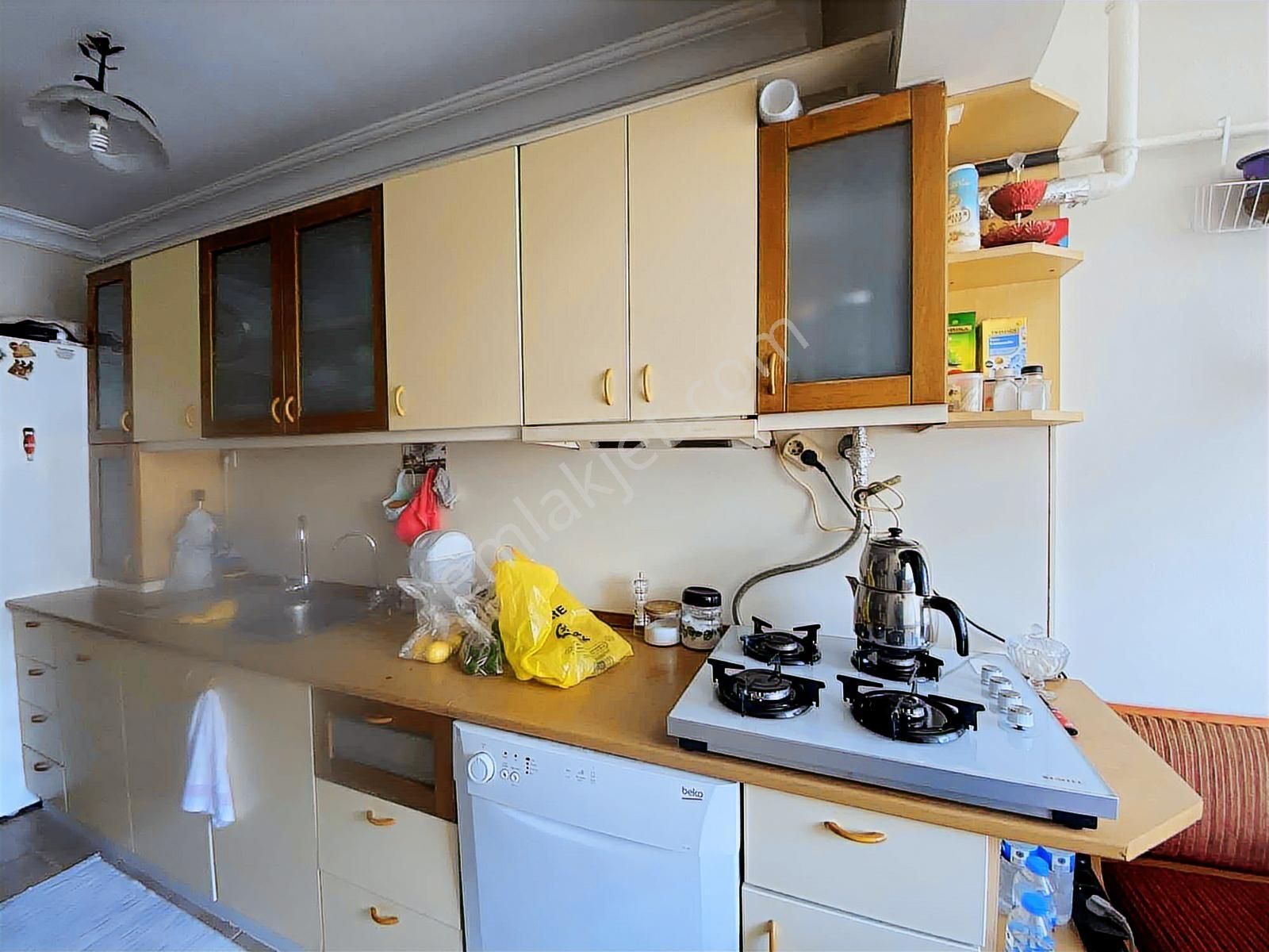 Ersoy Sitesinde Satılık 3+1 Daire Yatırımlık - Görsel 11