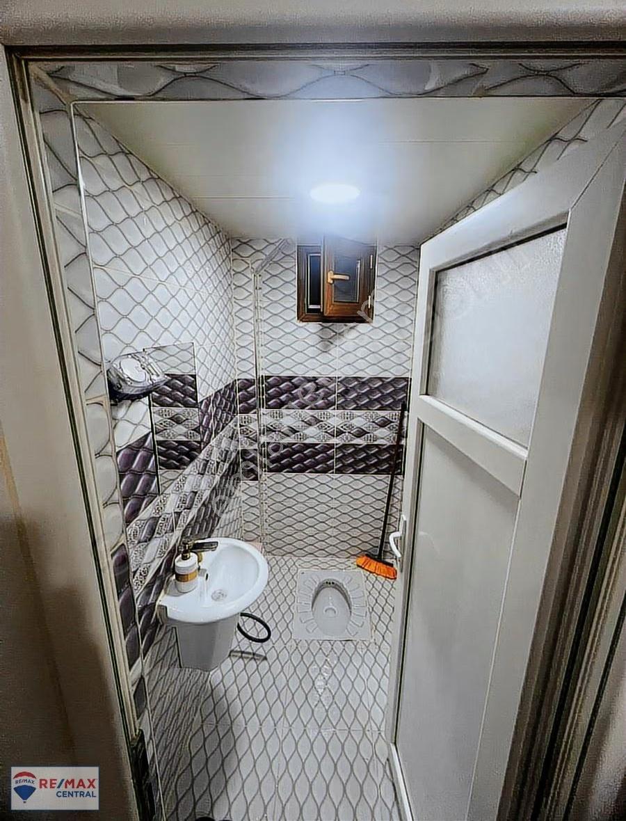 Re/max Central'dan Emek Mahallesi 3+1 Satılık Daire - Görsel 8