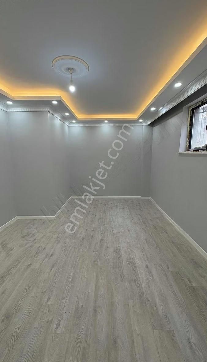 Cumhuriyet Cad. Satılık 2+1 Bahçe Katı, 80m², Merkezi Konum - Görsel 7