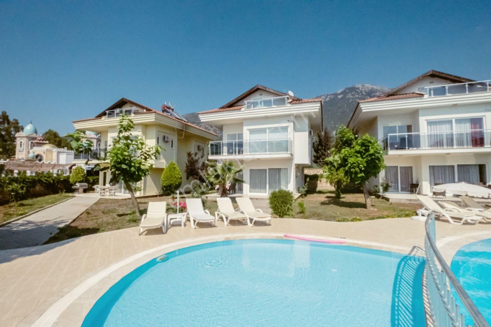 Ölüdenizin En Güzel Sitelerinden Satılık 3+1 Villa - Görsel 22