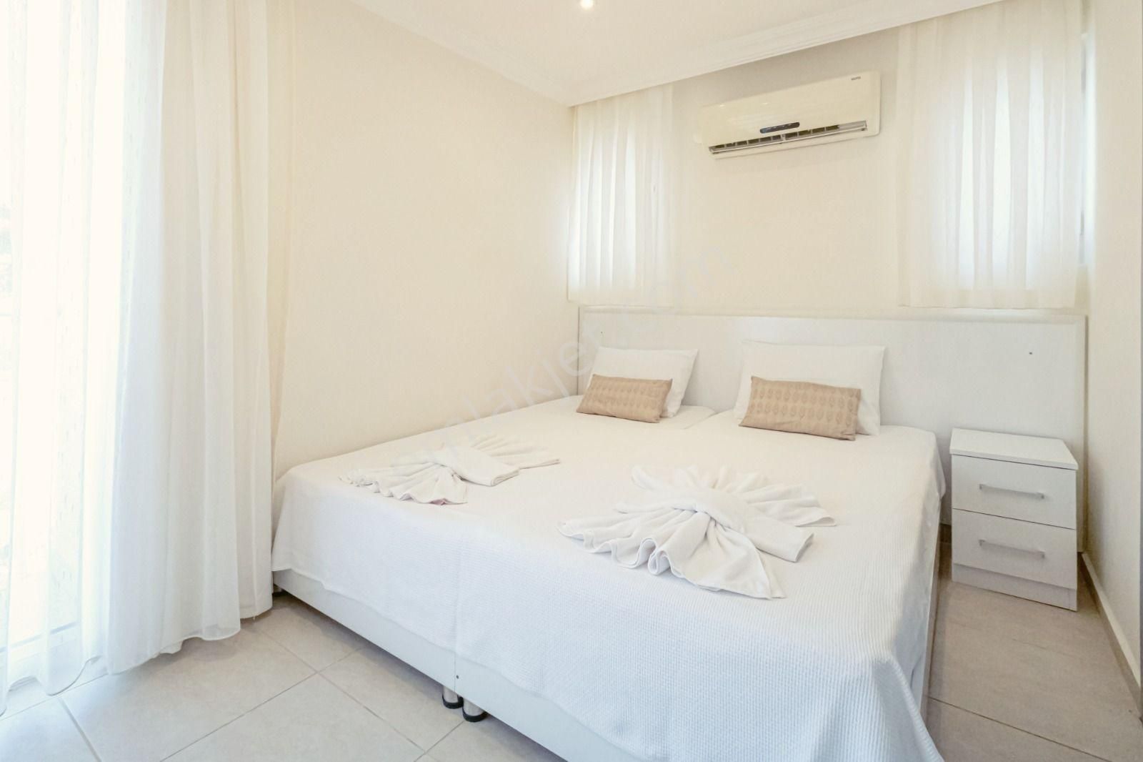 Ölüdenizin En Güzel Sitelerinden Satılık 3+1 Villa - Görsel 17