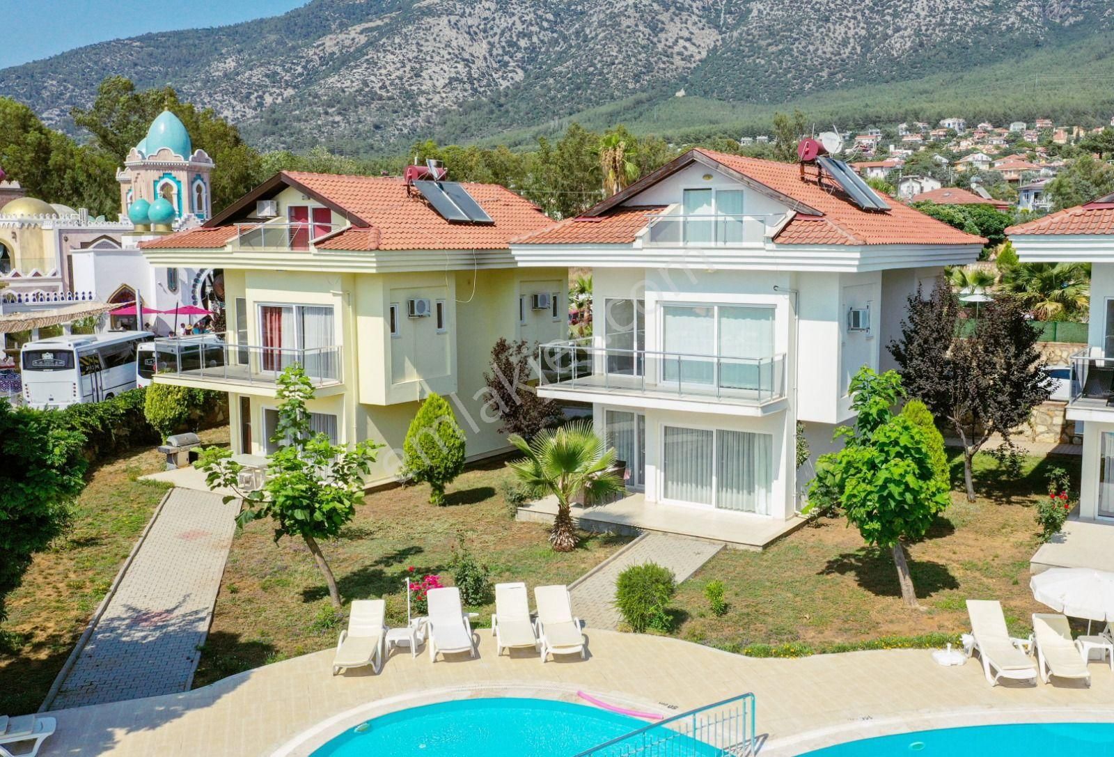Ölüdenizin En Güzel Sitelerinden Satılık 3+1 Villa - Görsel 2