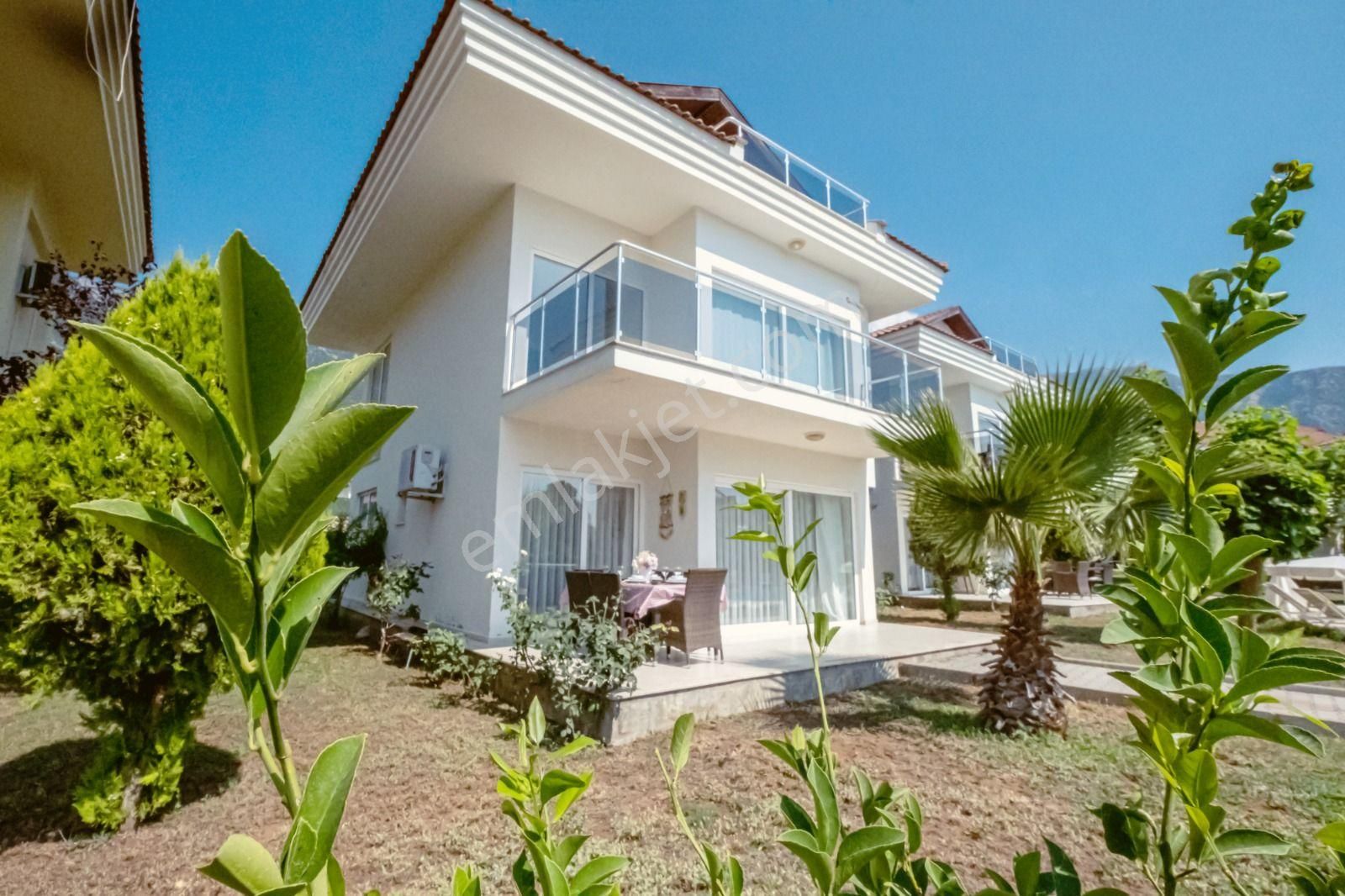 Ölüdenizin En Güzel Sitelerinden Satılık 3+1 Villa - Görsel 4