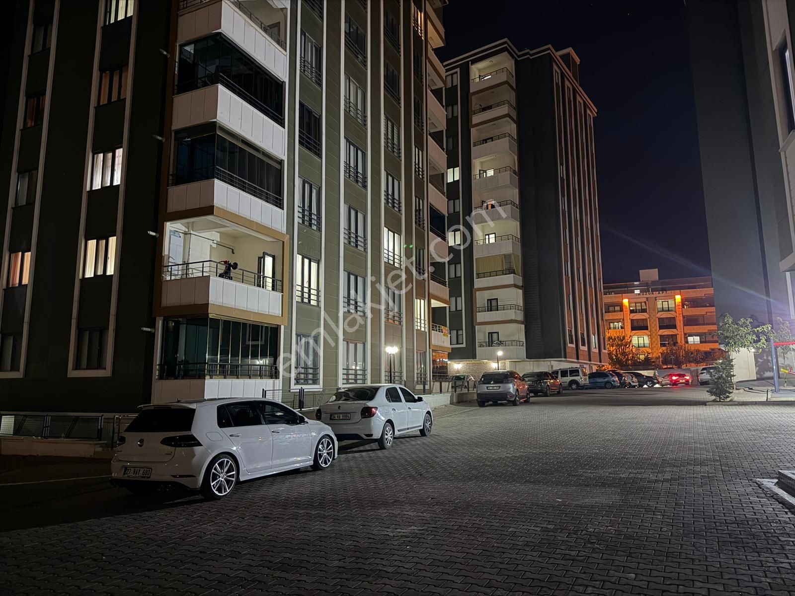 Batıkent'e Lüks 3+1 Geniş Ara Kat Full - Görsel 22