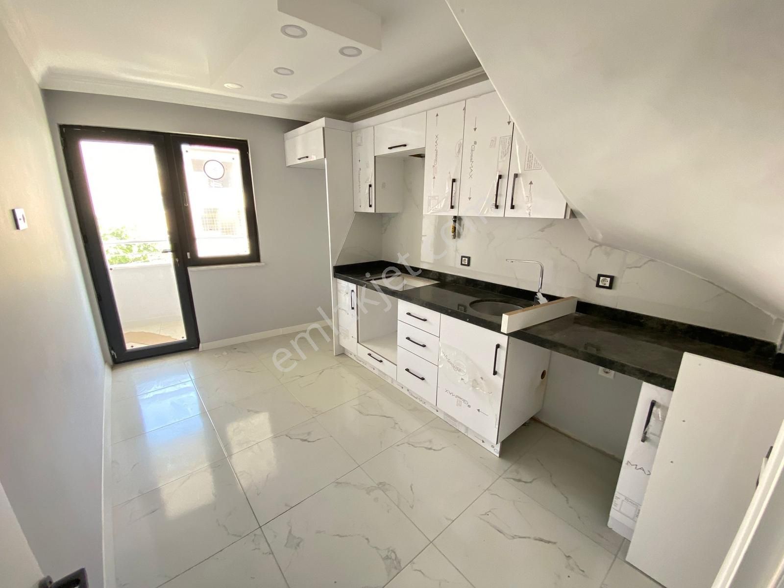 Ekşioğlu Gyd'den Marmaray'a Yakın 134m² 3+1 İskanlı Lüks Dubleks - Görsel 15