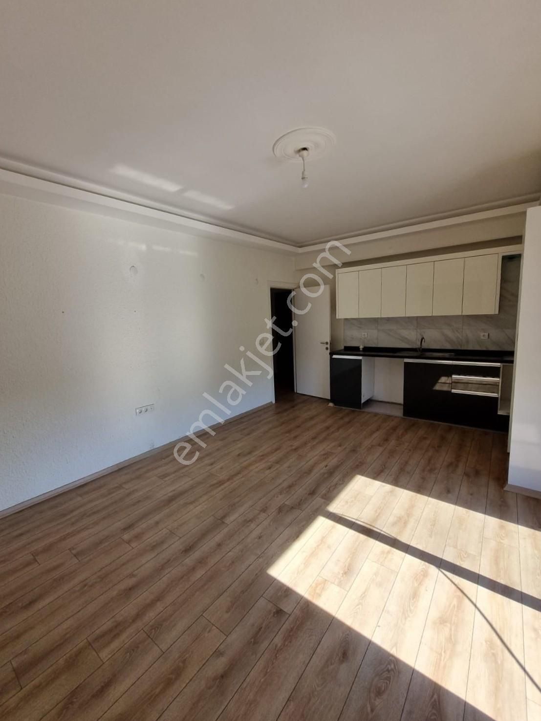 Foça Kazım Dirik Mah. Site İçerisinde Kiralık 2+1 Daire - Görsel 11