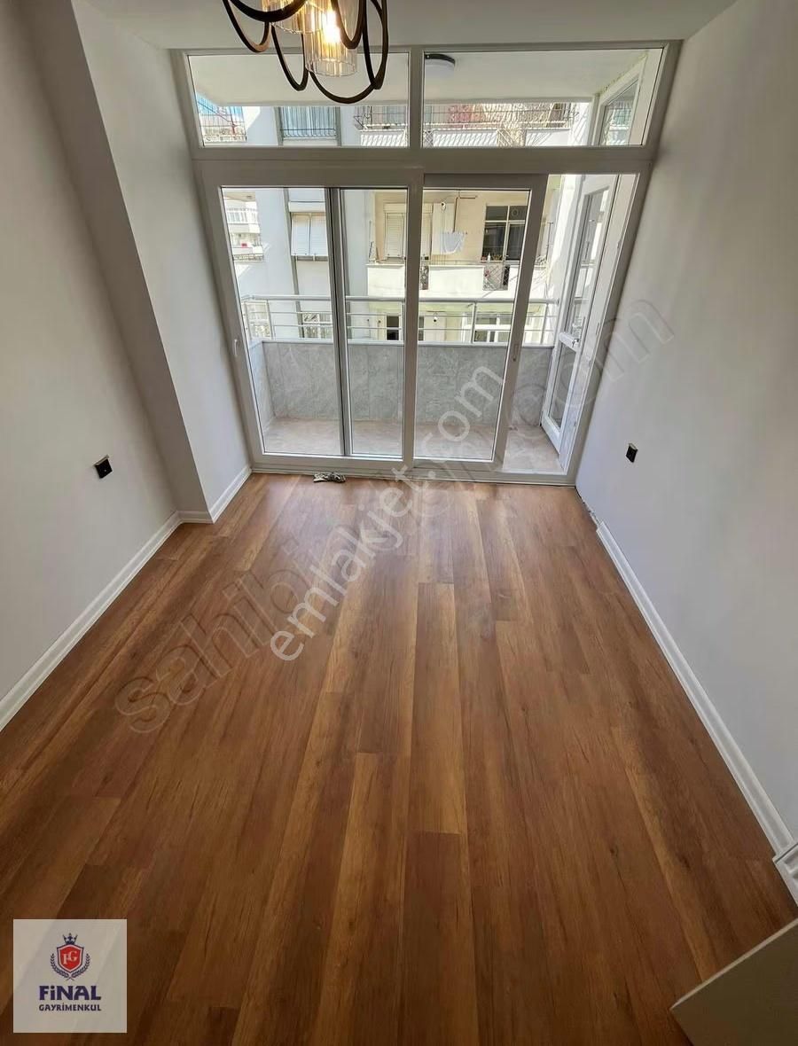 Huzurevlerinde 3+1 Kapalı Mutfaklı İçi Lüx Yapılı Kaçmaz Daire - Görsel 16