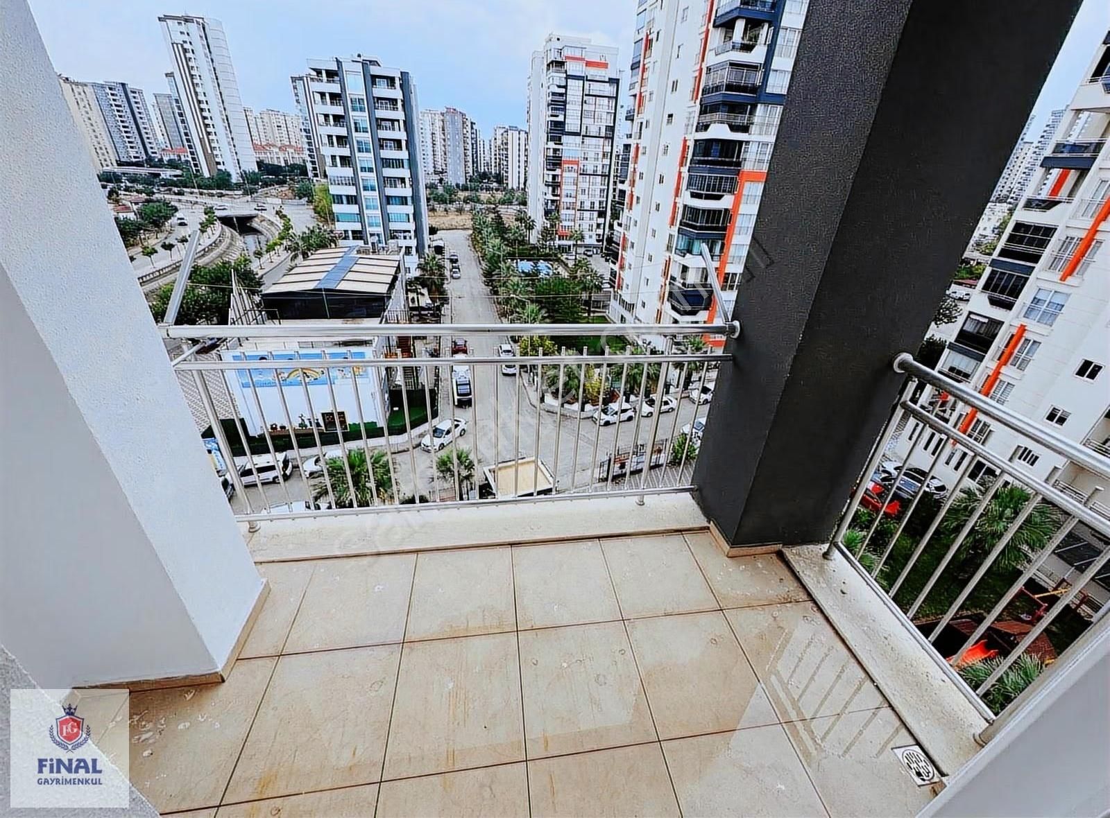 2000 Evlerde Full Sosyal Donatılı Site İçerisinde Ultra Lüx 4+1 - Görsel 21