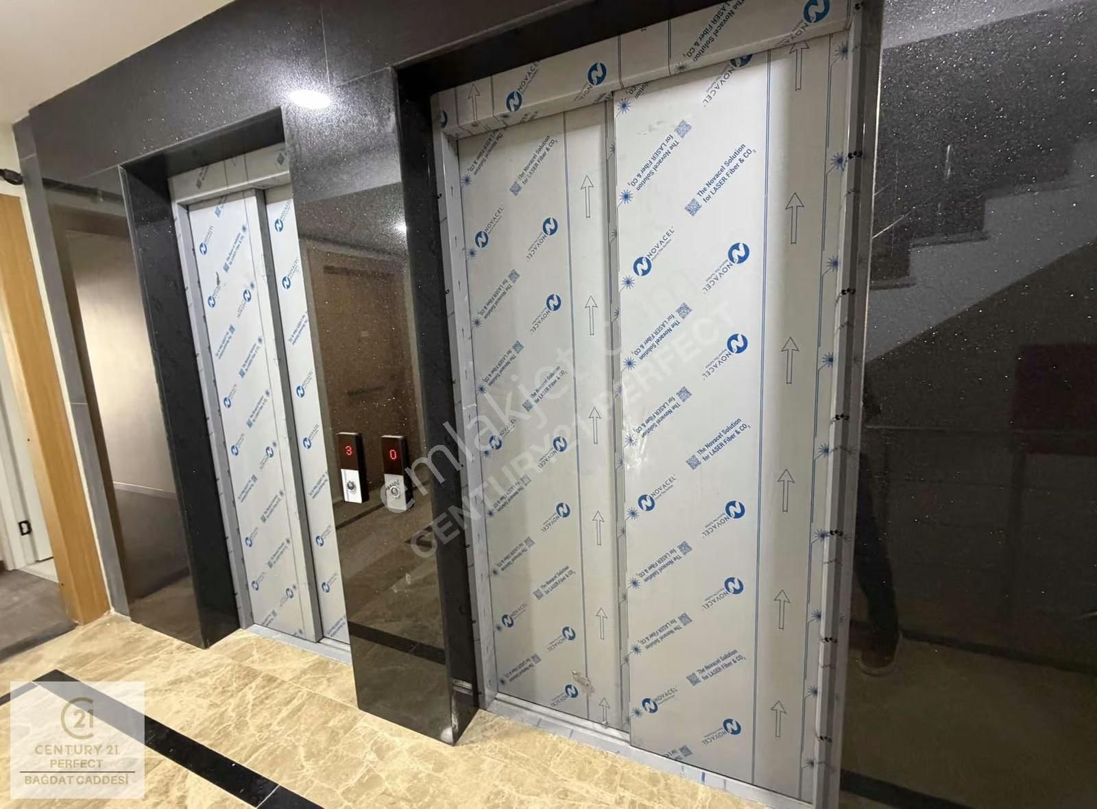 Göztepe'de Bağdat Caddesine Yakın 1+1 Kiralık Daire Otoparklı - Görsel 6