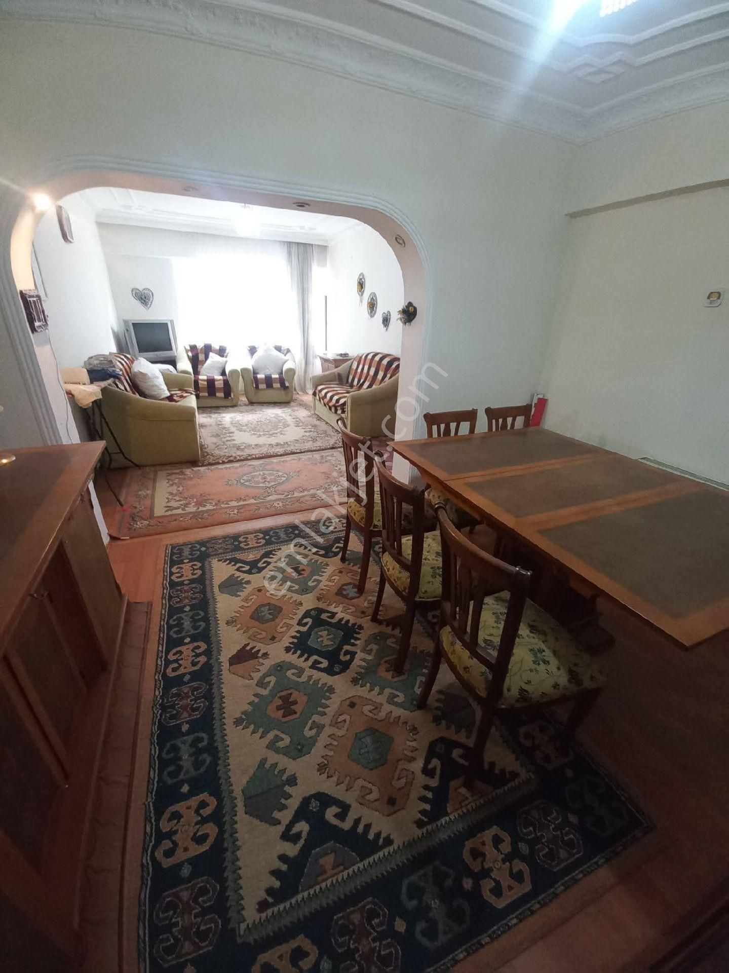 Samsun İlkadım Bahçelievler Mahallesi'nde Kat Tapulu Krediye Uygun Asansörlü 3+1 Eşyalı Satılık - Görsel 6