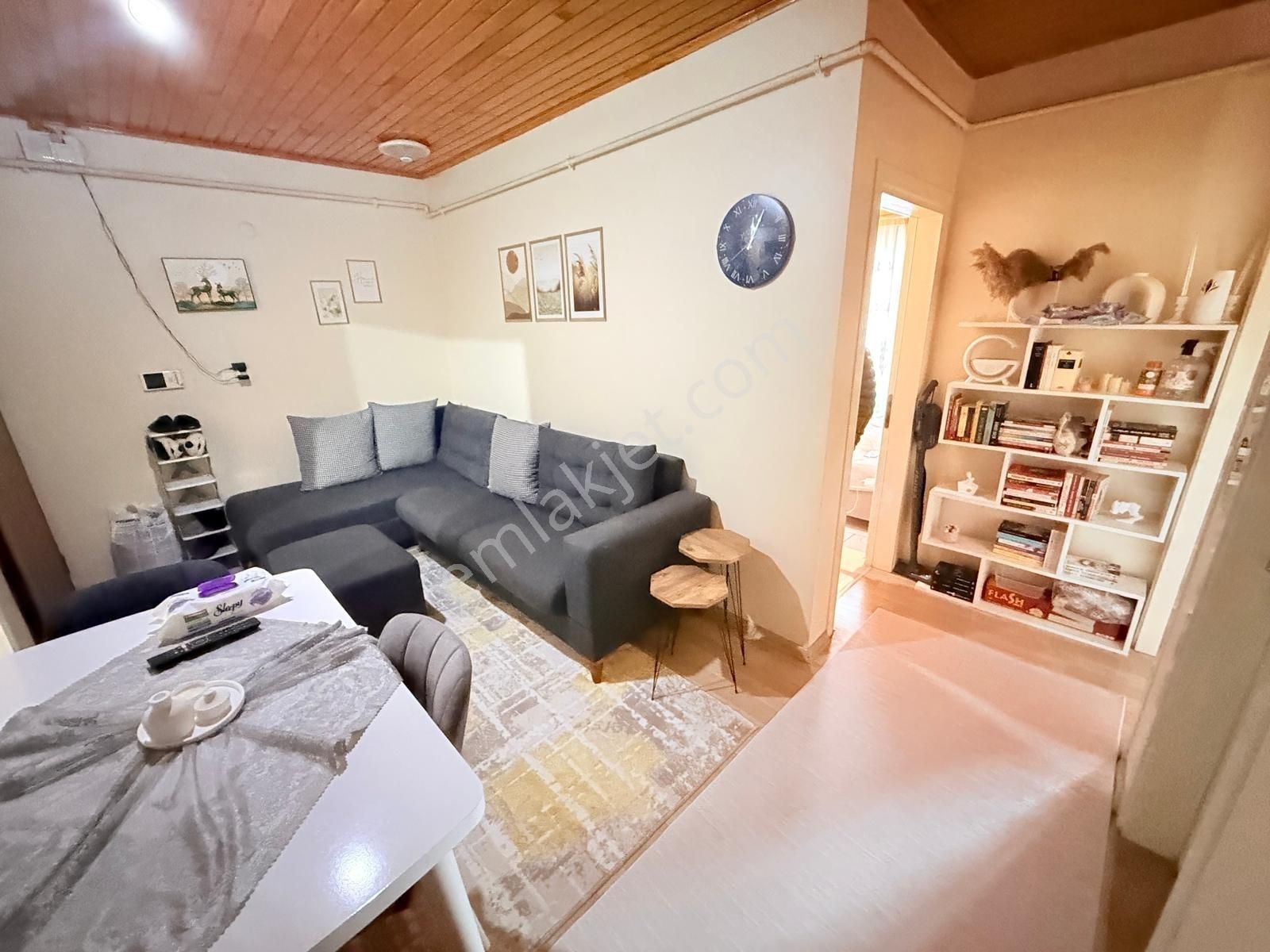 Pusula İnş.tan 50 Yıl Mah Cadeye Yakın 85m2 Catı Katı Daire - Görsel 13