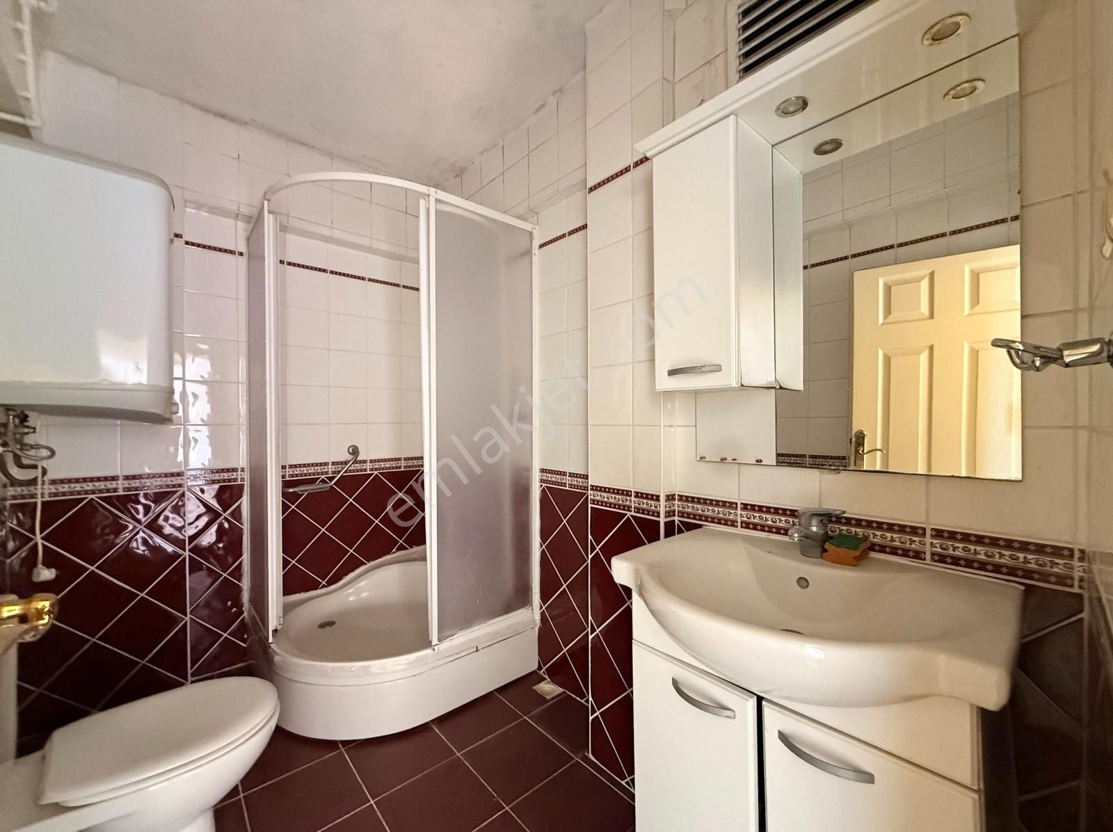 Adalet Mahallesinde Fırsat Girişleri Ayrı 5+2 Dubleks Daıre - Görsel 3